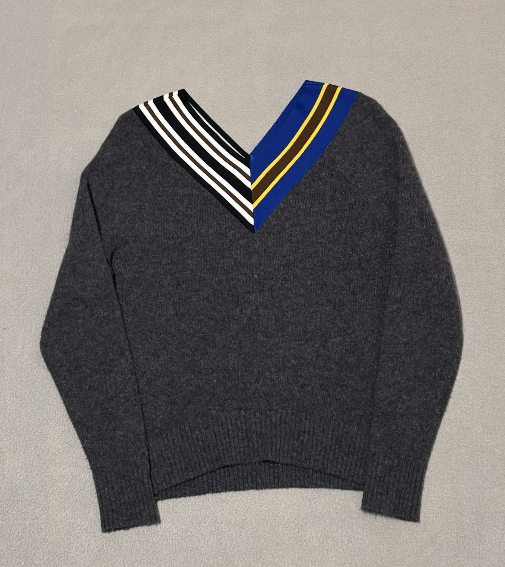 Sandro Sandro V-neck sweater size 0 Size XS / US 0-2 / IT 36-38 - 3 Thumbnail