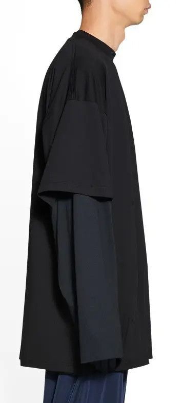 Balenciaga o1srvl11e0525 T-Shirt Oversized in Black Size US L / EU 52-54 / 3 - 2 Thumbnail