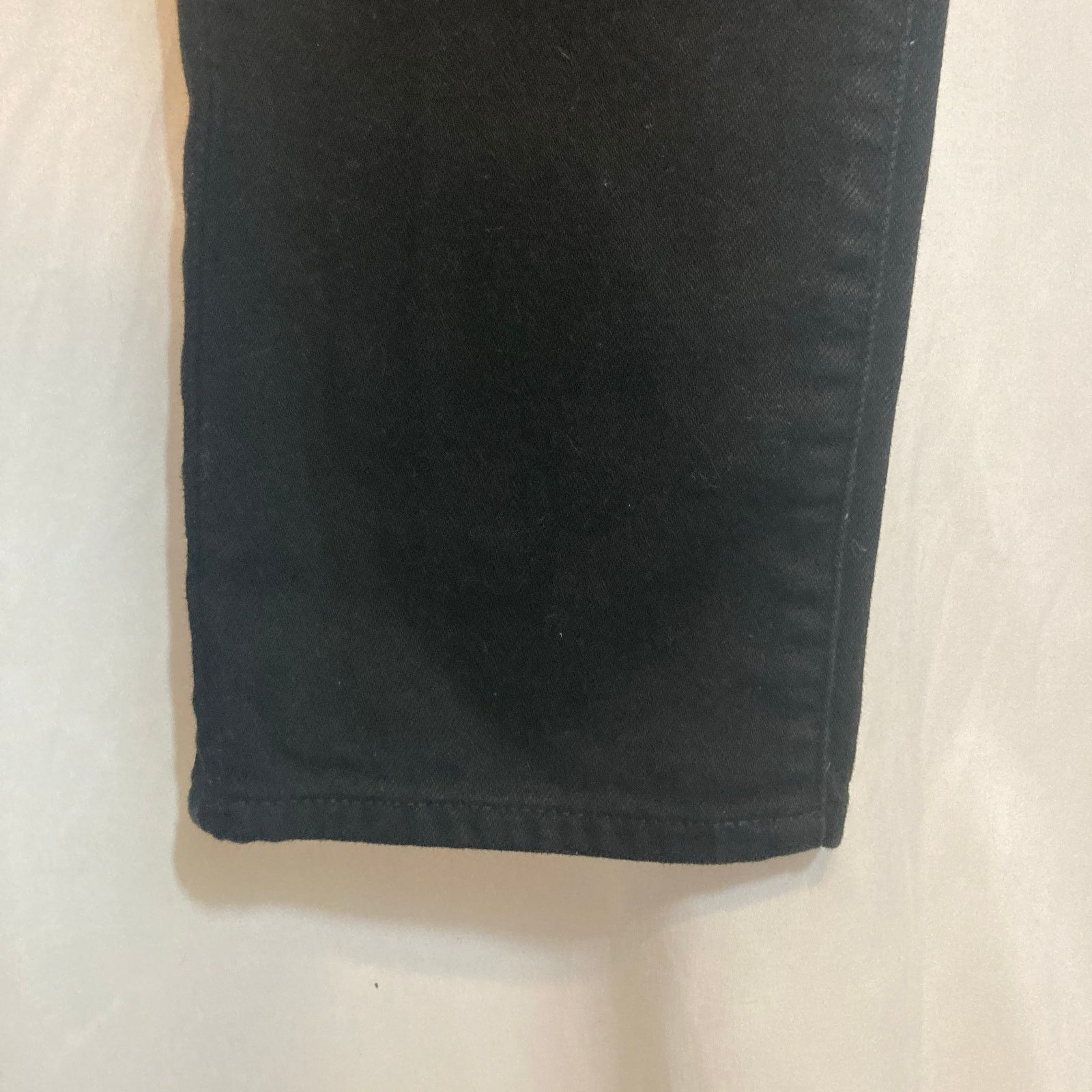 Other Men’s 32W x 31L Black Denim Straight Leg Casual Jeans Pants Size US 32 / EU 48 - 2 Thumbnail