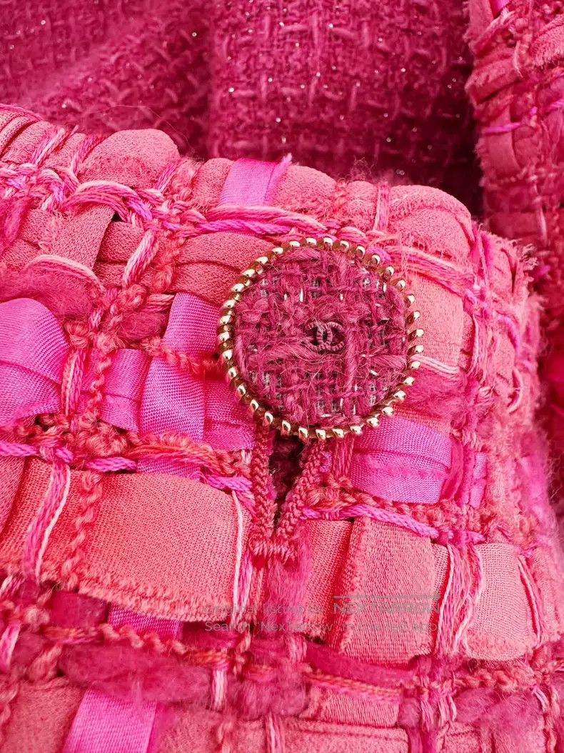 Chanel Chanel Pink coat Size XS / US 0-2 / IT 36-38 - 4 Thumbnail