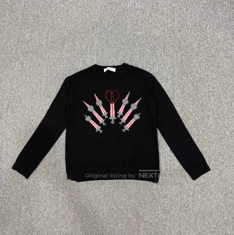 Valentino Valentino Black Wool Sweater for Men . Size US XS / EU 42 / 0 - 1 Thumbnail