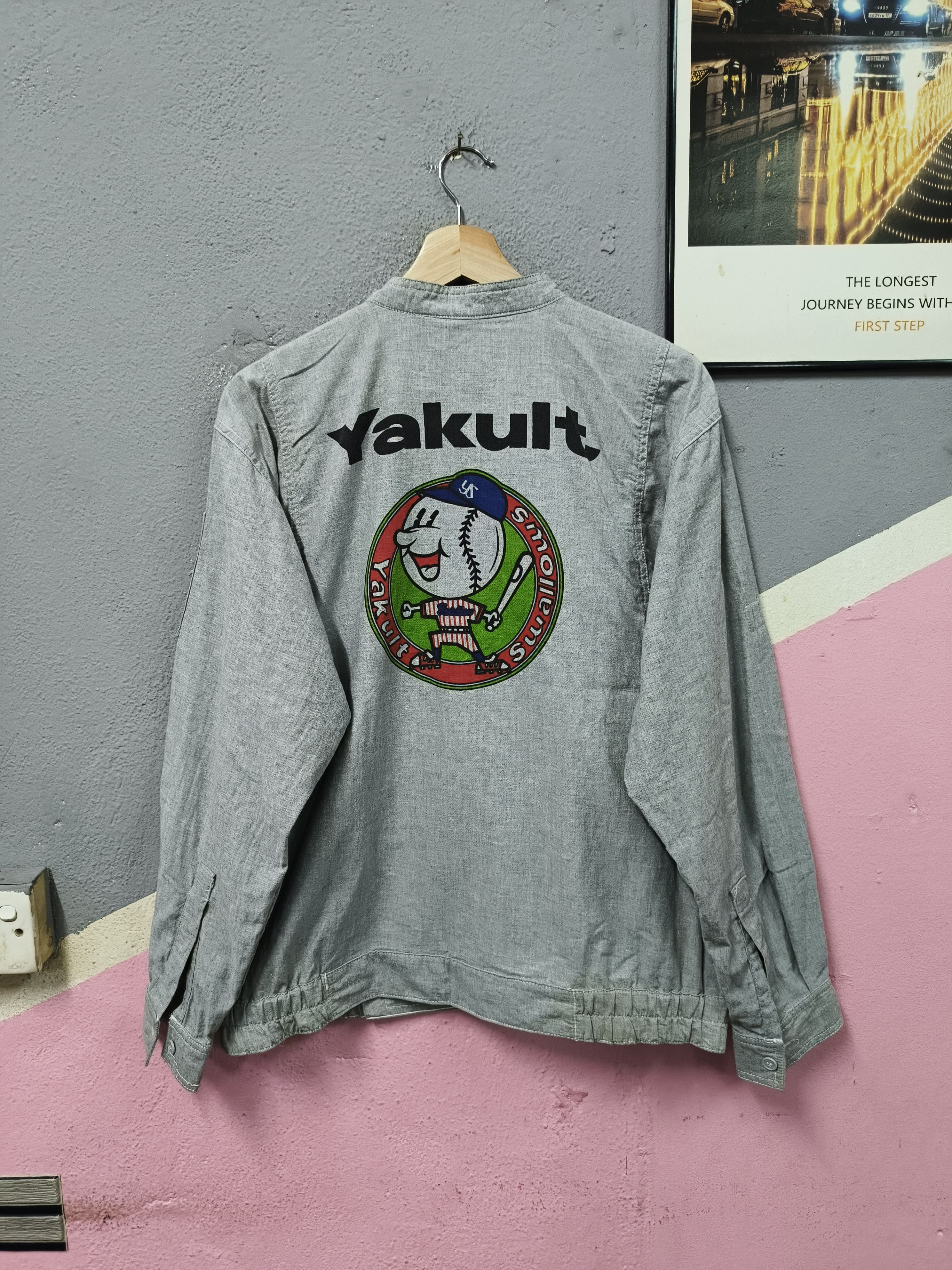 Japanese Brand YAKULT Swallows Baseball Light Jacket Size US L / EU 52-54 / 3 - 1 Thumbnail