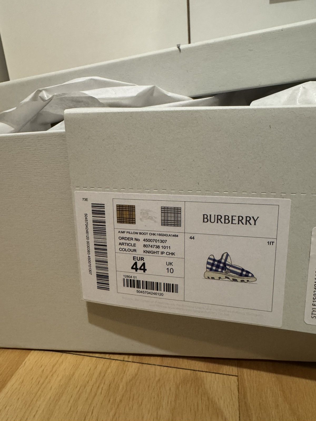 Burberry Burberry pillow boot size 44 Size US 10 / EU 43 - 7 Thumbnail