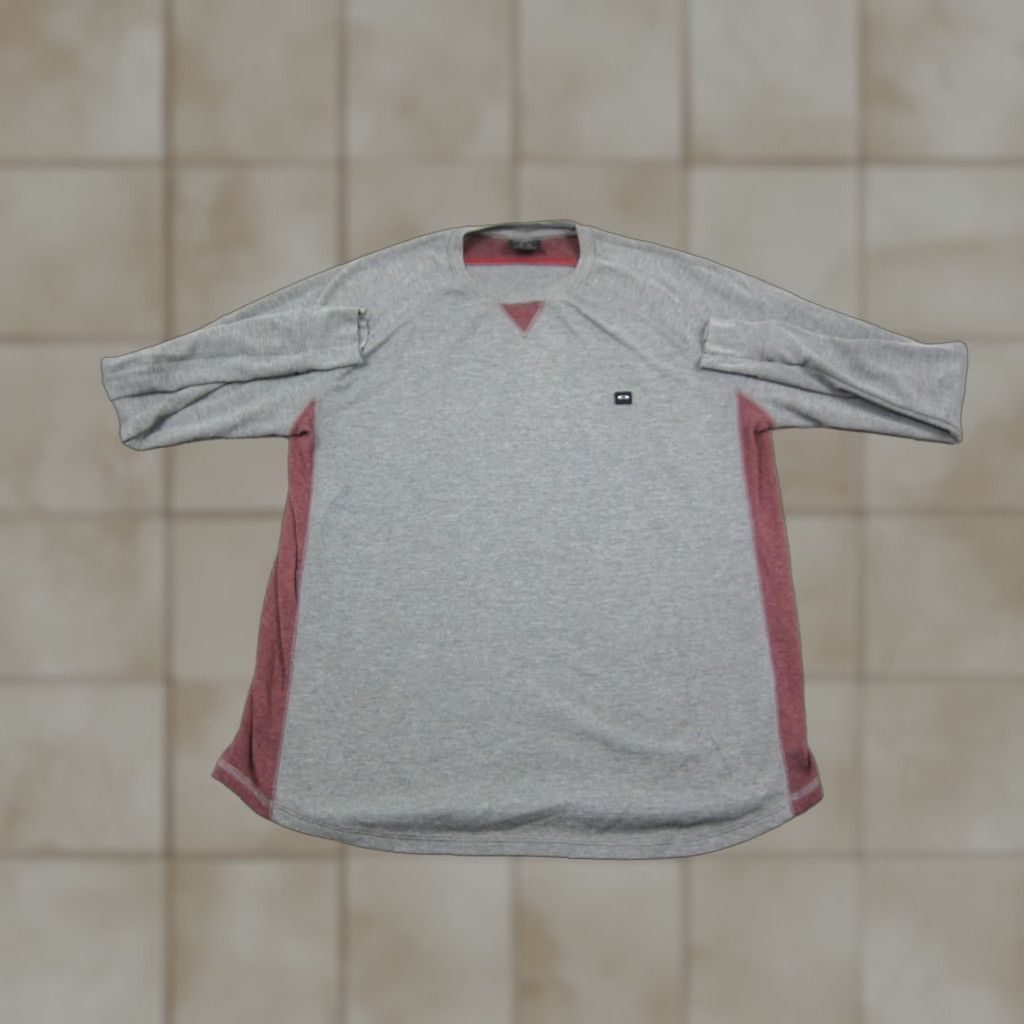 Oakley Oakley Shirt Mens XL Gray Thermal Knit Long Sleeve Crewneck T-Shirt Size US XL / EU 56 / 4 - 1 Thumbnail