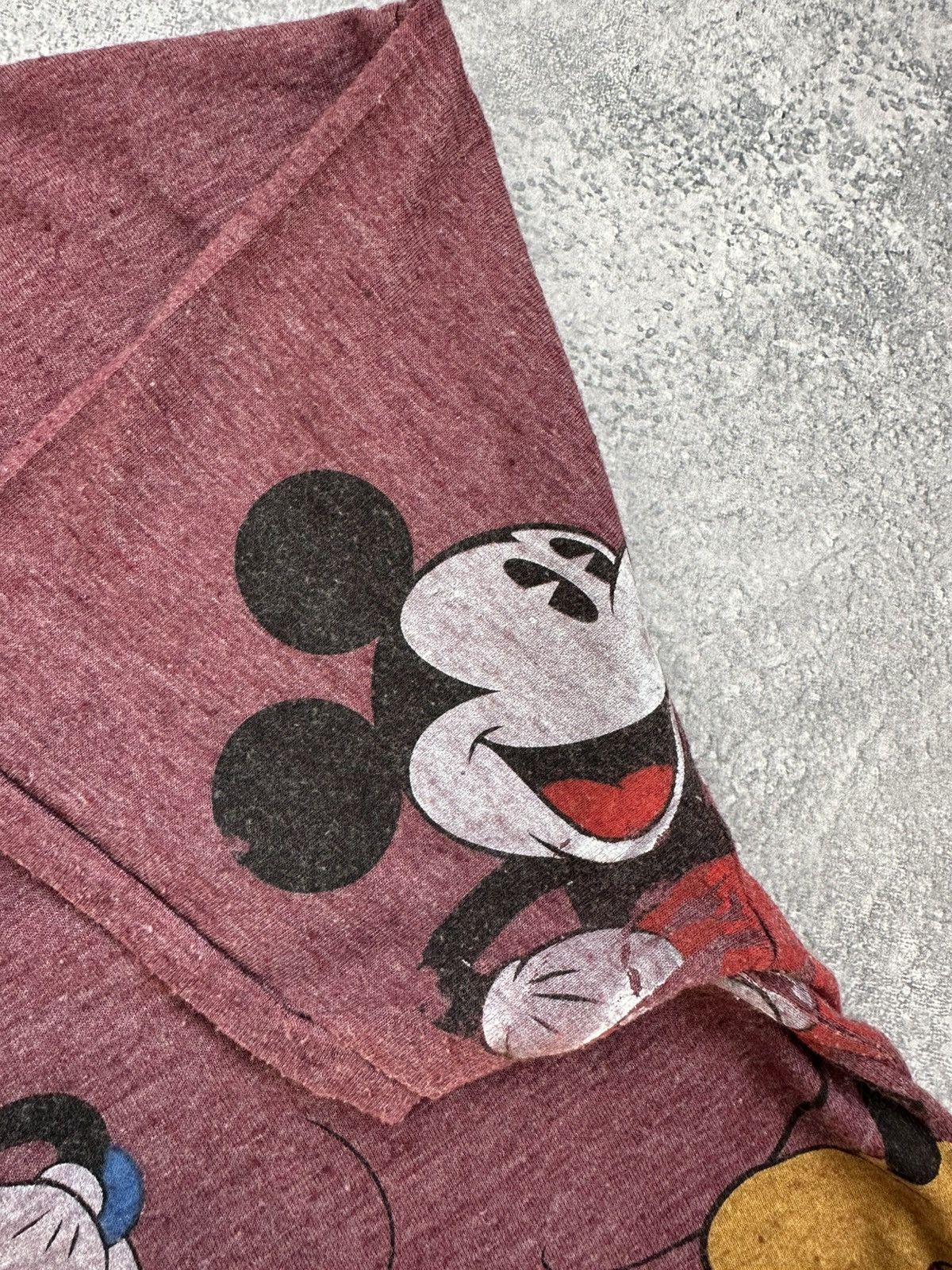 Dolce & Gabbana Dolce Gabbana Mickey Mouse T-Shirt Vintage Over Printed Logo Size US S / EU 44-46 / 1 - 12 Thumbnail