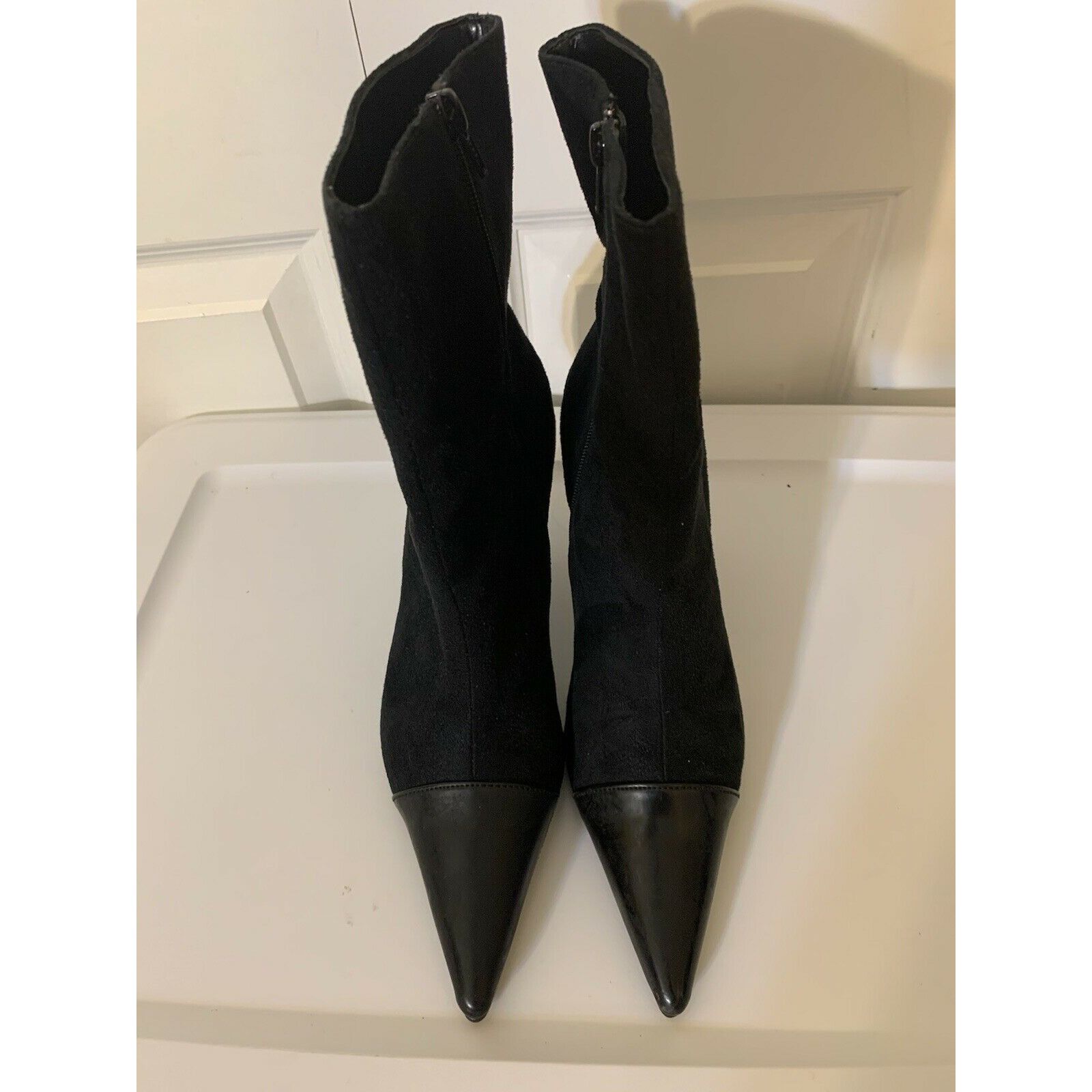 Other Classique Women’s Sz 9M Black Boots 4in Heels Size US 9 / IT 39 - 4 Thumbnail