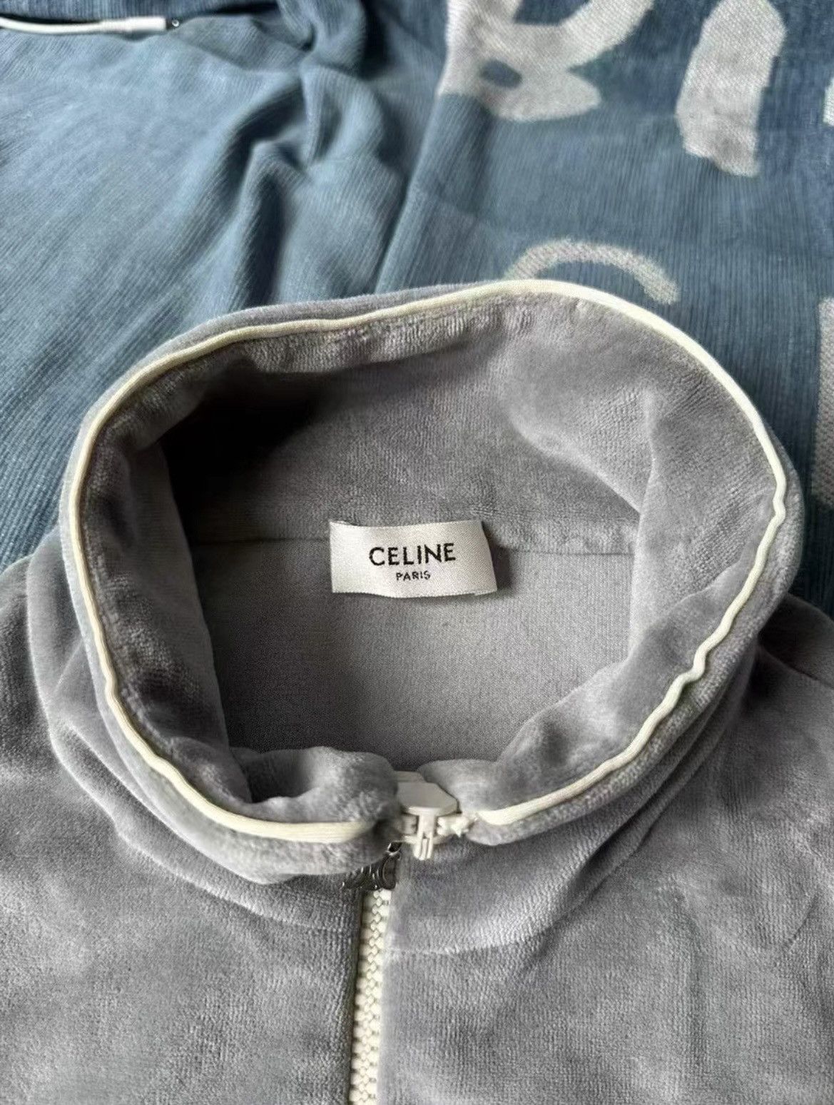 Celine Authentic Celine Velvet Jacket in Ice Blue Size US L / EU 52-54 / 3 - 2 Thumbnail