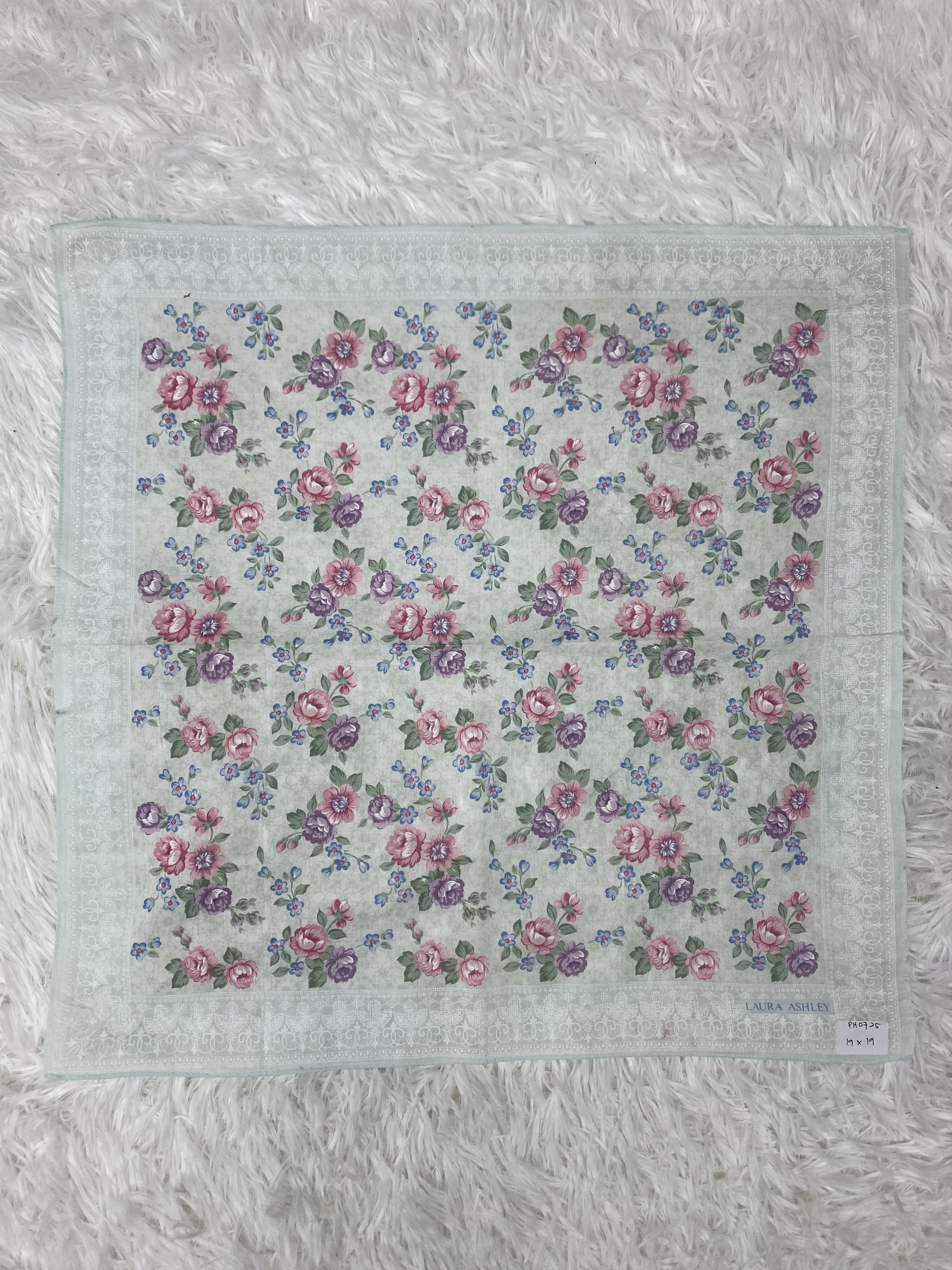 Designer × Vintage Vintage Laura Ashley Handkerchief Neckerchief PH0725 Size ONE SIZE - 3 Thumbnail