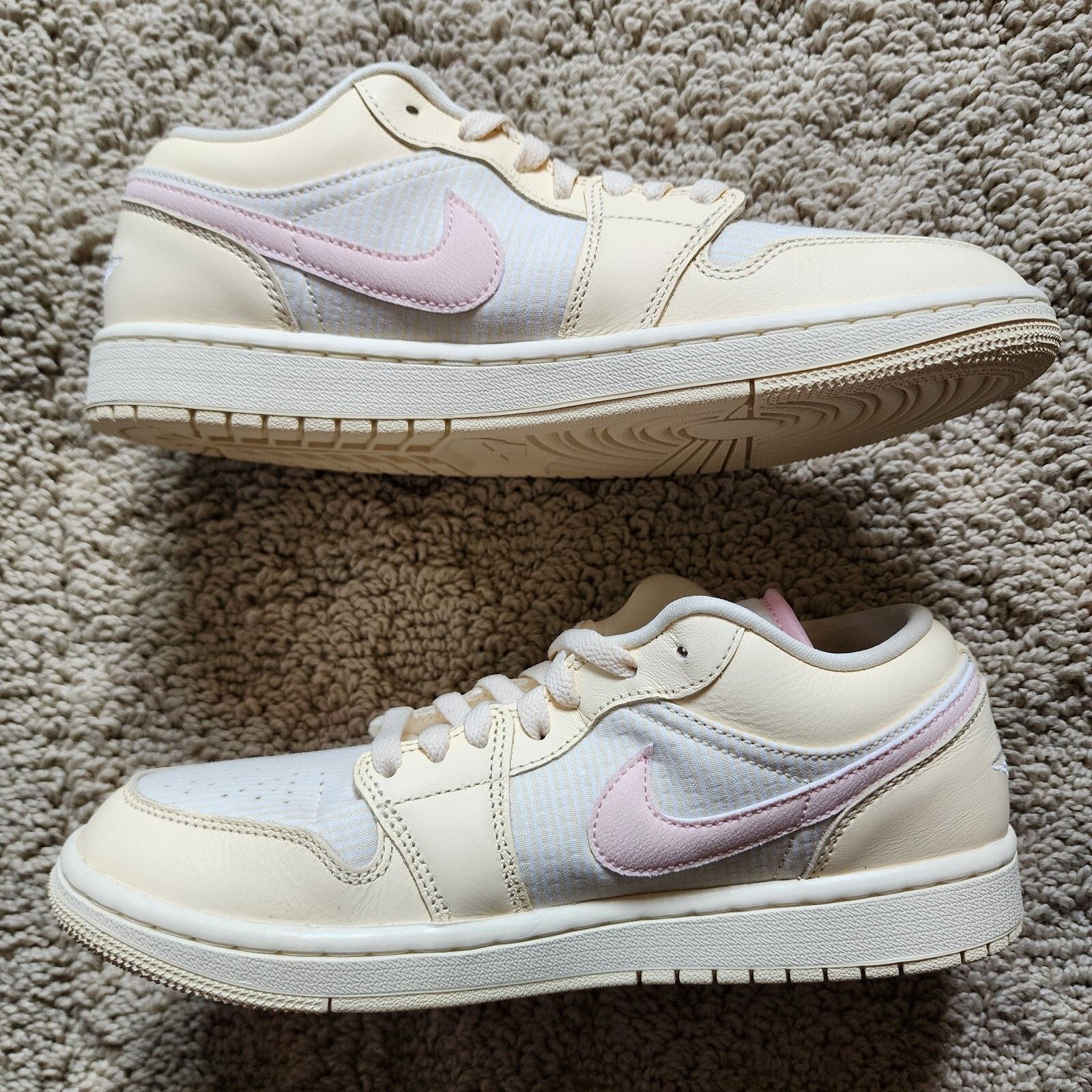 Jordan Brand Wmns Air Jordan 1 SE Low Muslin Legend Pink Brand New Sz 9 Size US 9 / IT 39 - 3 Thumbnail