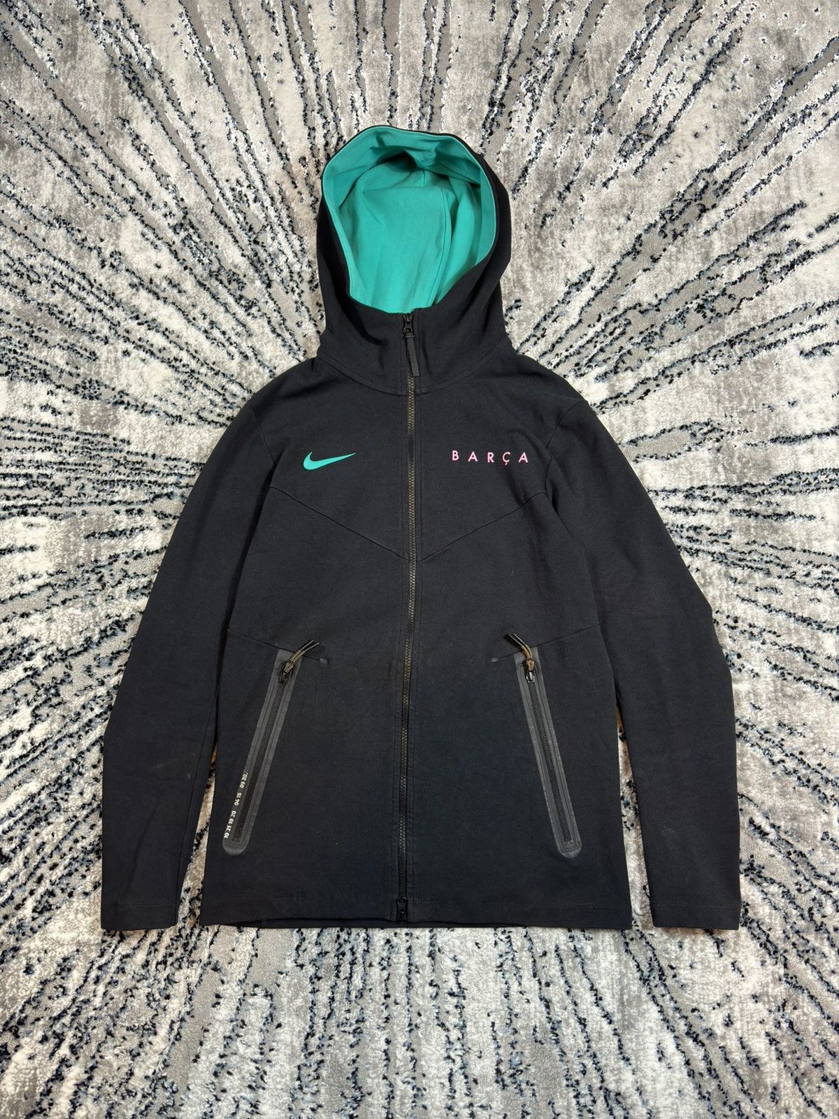 Other FC Barcelona Nike Tech Fleece Drill Drip Soccer Y2k Rap Size US S / EU 44-46 / 1 - 1 Thumbnail