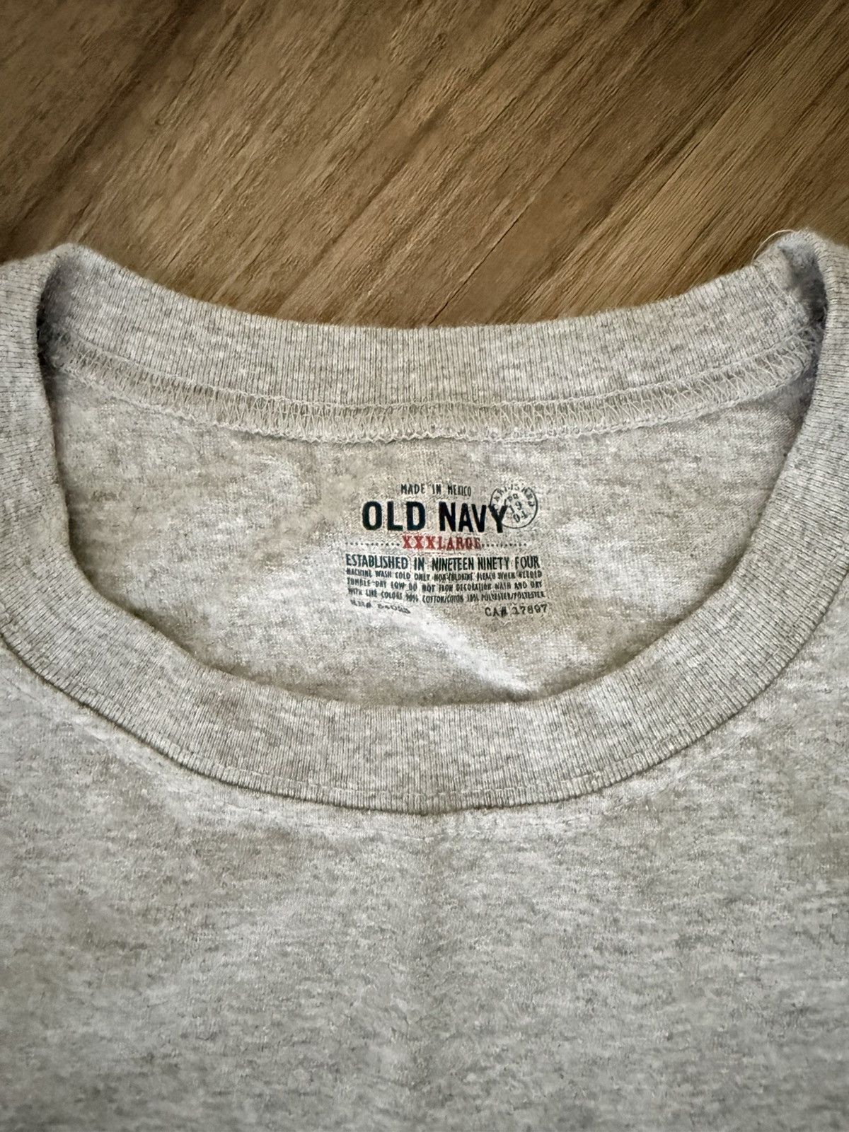 Old Navy Vintage 2007 Old Navy USA Flag Shirt Y2K Size US XXL / EU 58 / 5 - 3 Thumbnail