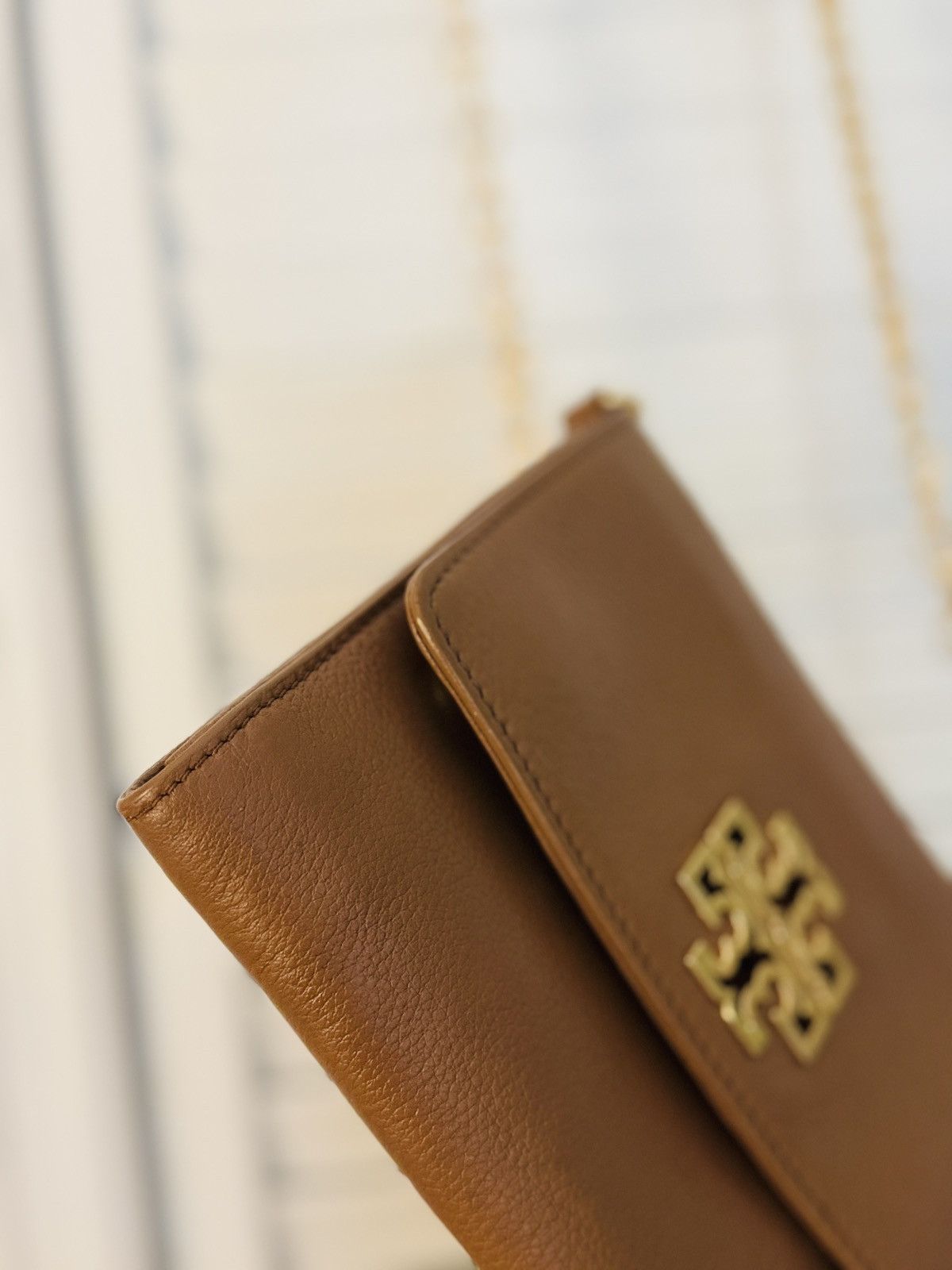 Tory Burch Tory Burch Britten Chain leather Crossbody Bag. Size ONE SIZE - 7 Thumbnail