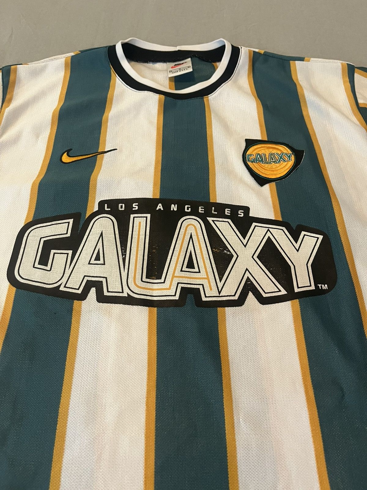 Nike Extremely Rare Vintage Nike LA Galaxy 1997 Third Shirt – MLS Size US M / EU 48-50 / 2 - 3 Thumbnail