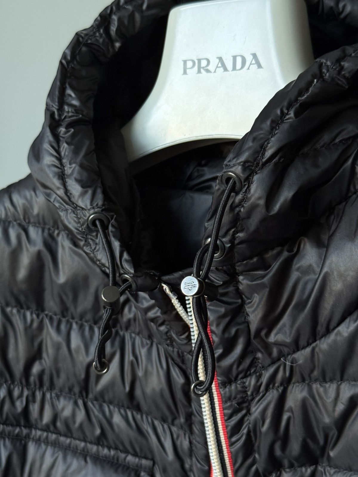 Moncler Moncler Douret Giubbotto Down Jacket Poliamide Size US S / EU 44-46 / 1 - 21 Thumbnail