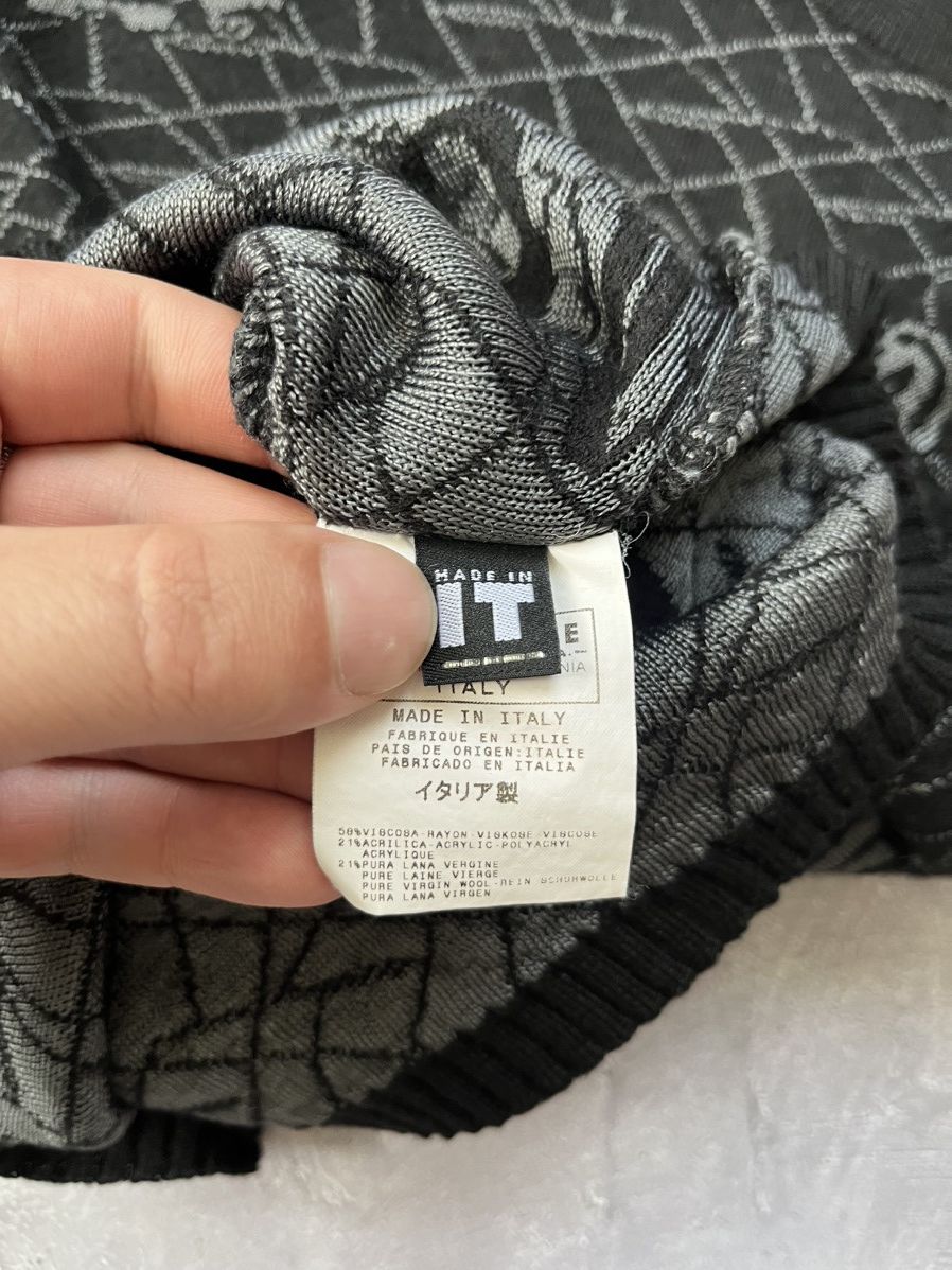 Versace Jeans Couture Vintage Versace Jeans Couture Monogram Multilogo sweater Size L / US 10 / IT 46 - 6 Thumbnail