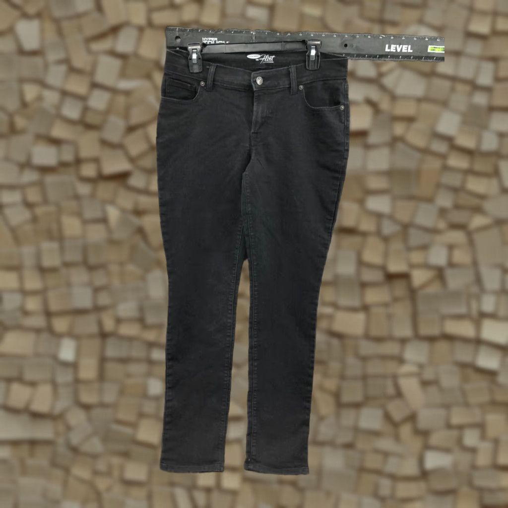 Old Navy Old Navy The Flirt Skinny Jeans Womens Dark Wash Black size 8 Jeans Regular Rise Mid Inseam 30 in Cotton Denim 5-Pocket Button Zipper Size 30" / US 8 / IT 44 - 1 Thumbnail