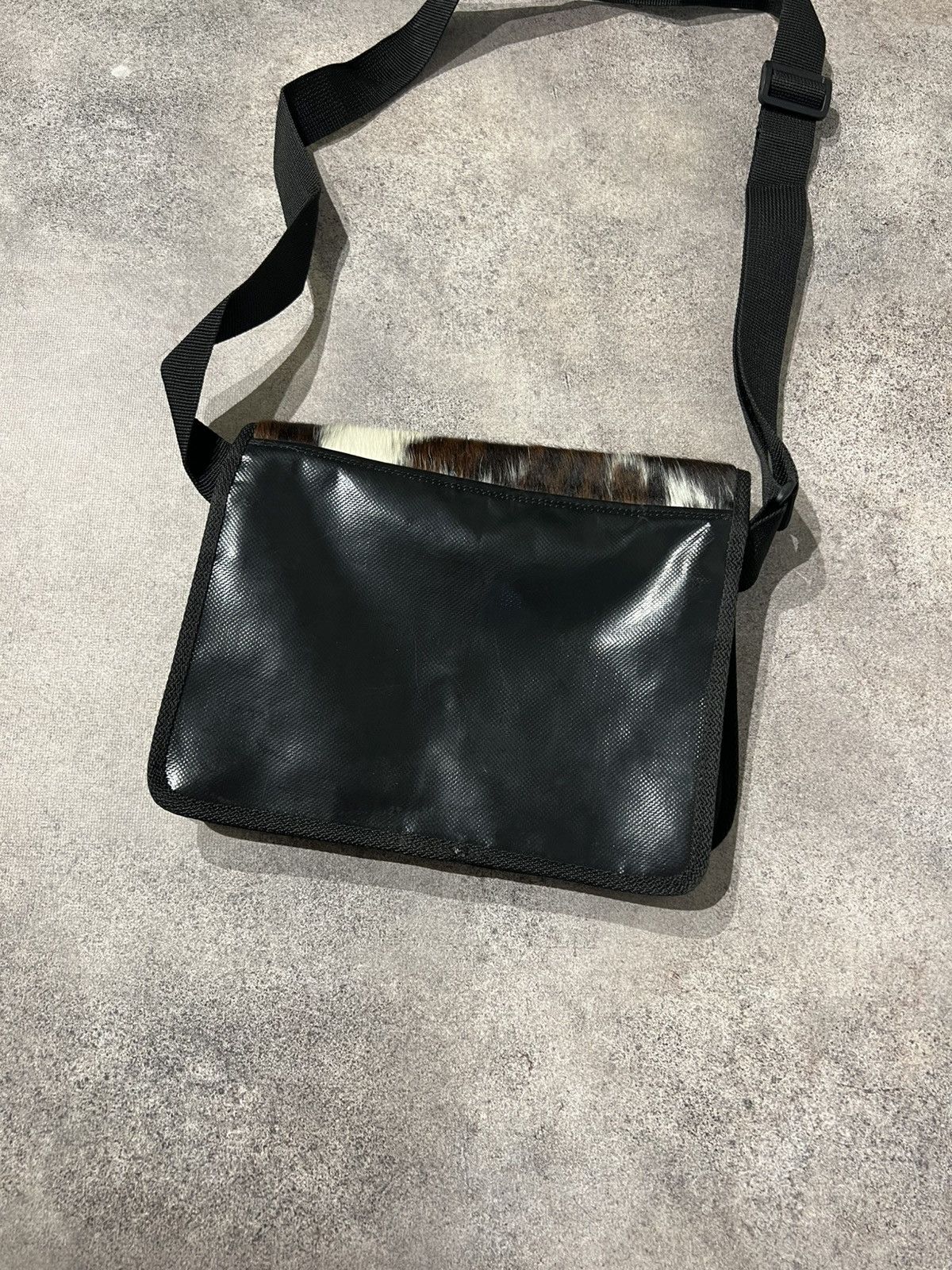 Vintage Vintage hairy shoulder bag Size ONE SIZE - 9 Thumbnail