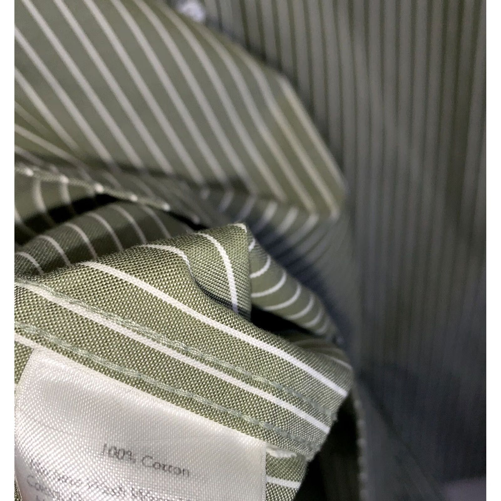 Eddie Bauer Eddie Bauer Wrinkle Resistant Relaxed Fit Green Striped Button Down Shirt SZ L Size US L / EU 52-54 / 3 - 8 Thumbnail