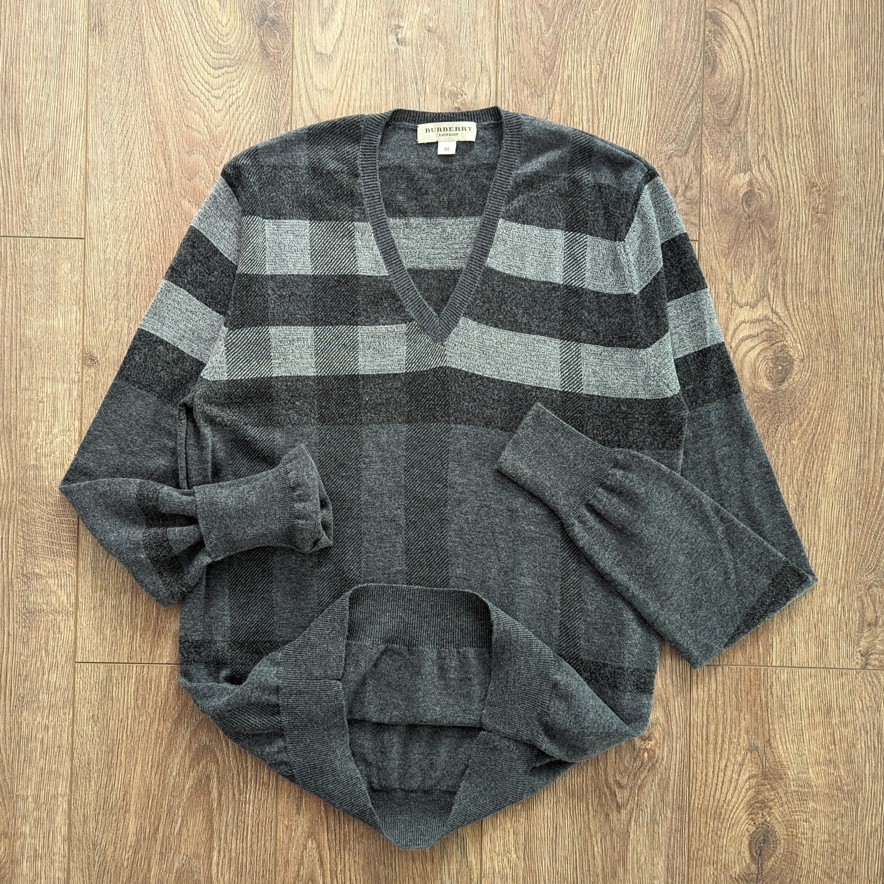 Burberry BURBERRY Wool Silk Neck Men's Sweater Size M Luxury Brand Size US M / EU 48-50 / 2 - 5 Thumbnail