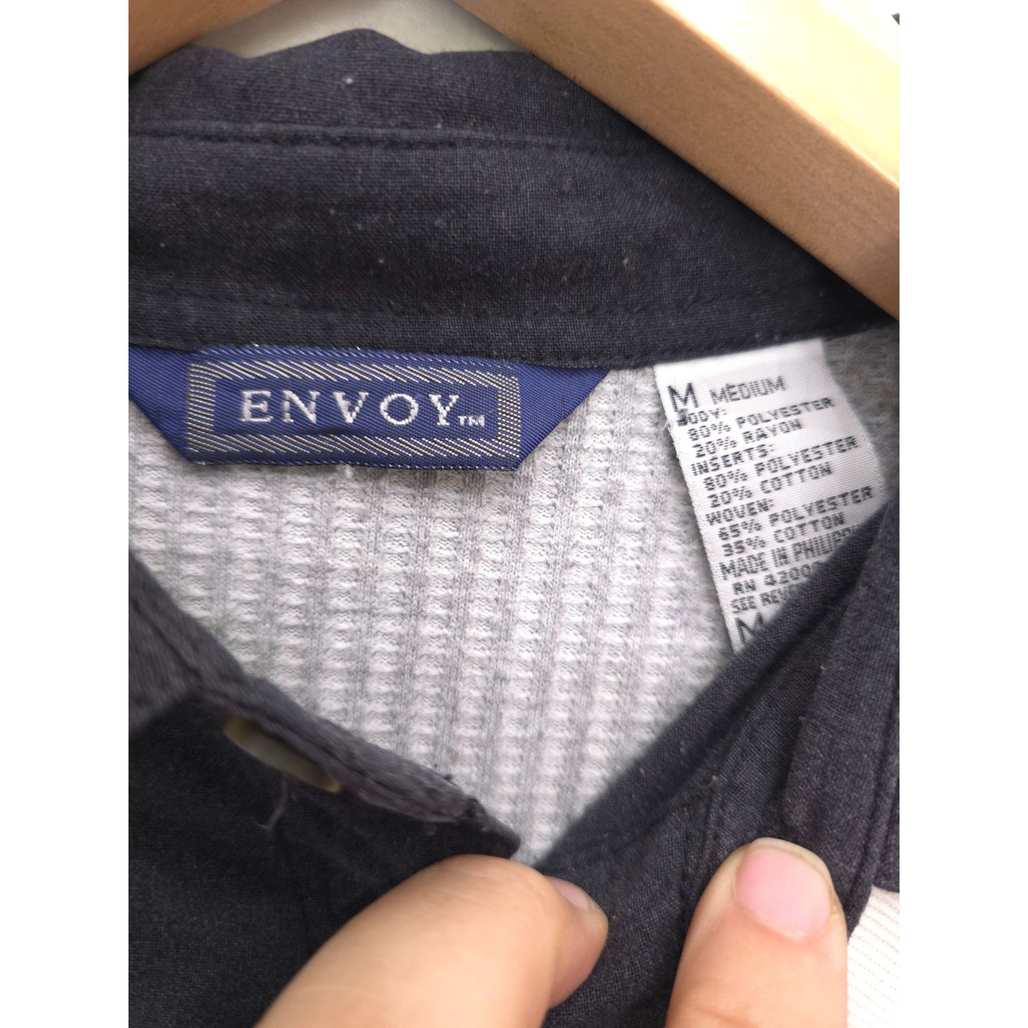 Vintage Envoy Mens Medium Gray & Navy V-Neck Button-Up Cardigan Swea Size US M / EU 48-50 / 2 - 2 Thumbnail