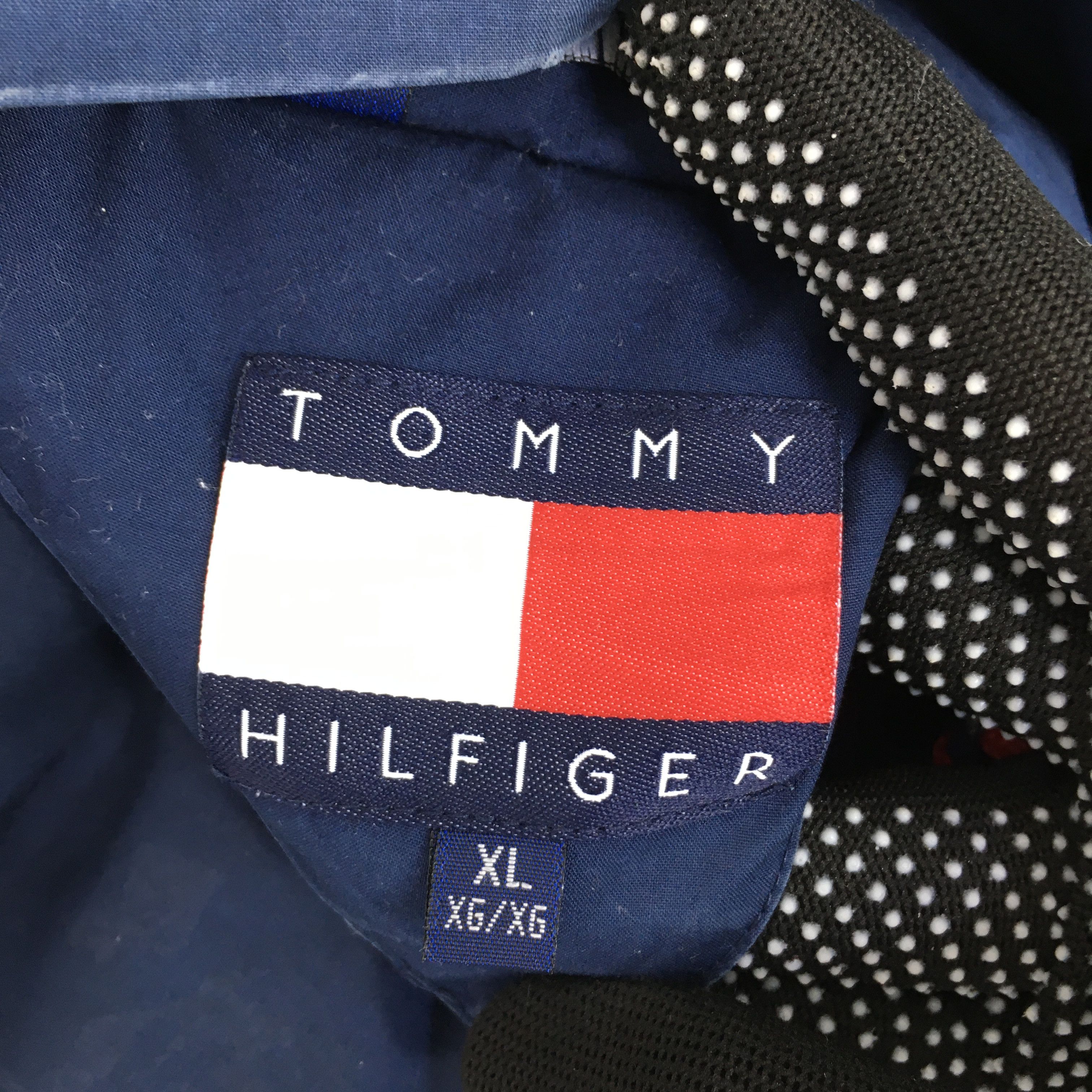 Tommy Hilfiger × Vintage Vintage Tommy Hilfiger Down Gear Reversible Jacket XLarge Size US XL / EU 56 / 4 - 9 Thumbnail