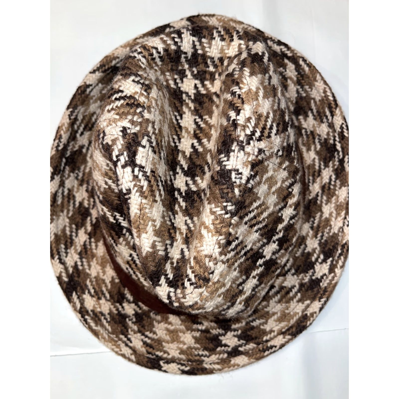 Vintage VINTAGE FEDORA Brown Plaid Houndstooth Detective HAT Checkered Woven Gangster Mobster OS Size ONE SIZE - 3 Thumbnail