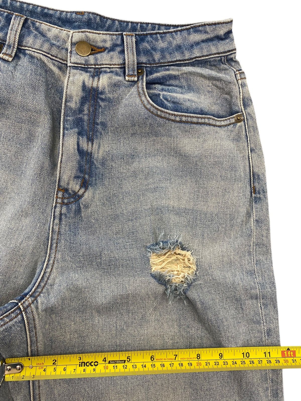 Japanese Brand Japanese Brand Light Wash Style Hairy Leg Jeans Size US 29 - 7 Thumbnail