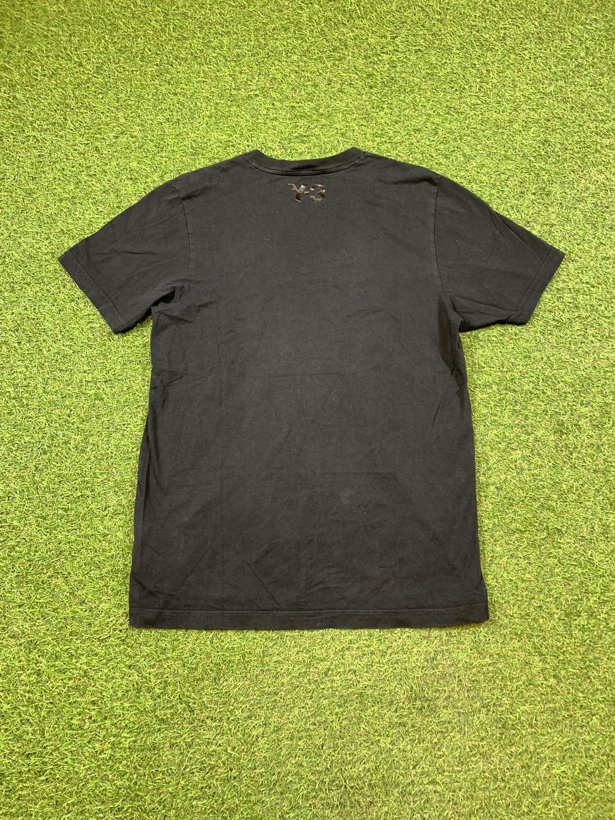 Y-3 Vintage Y2K Adidas Y-3 tee streetwear style size M Size US M / EU 48-50 / 2 - 3 Thumbnail