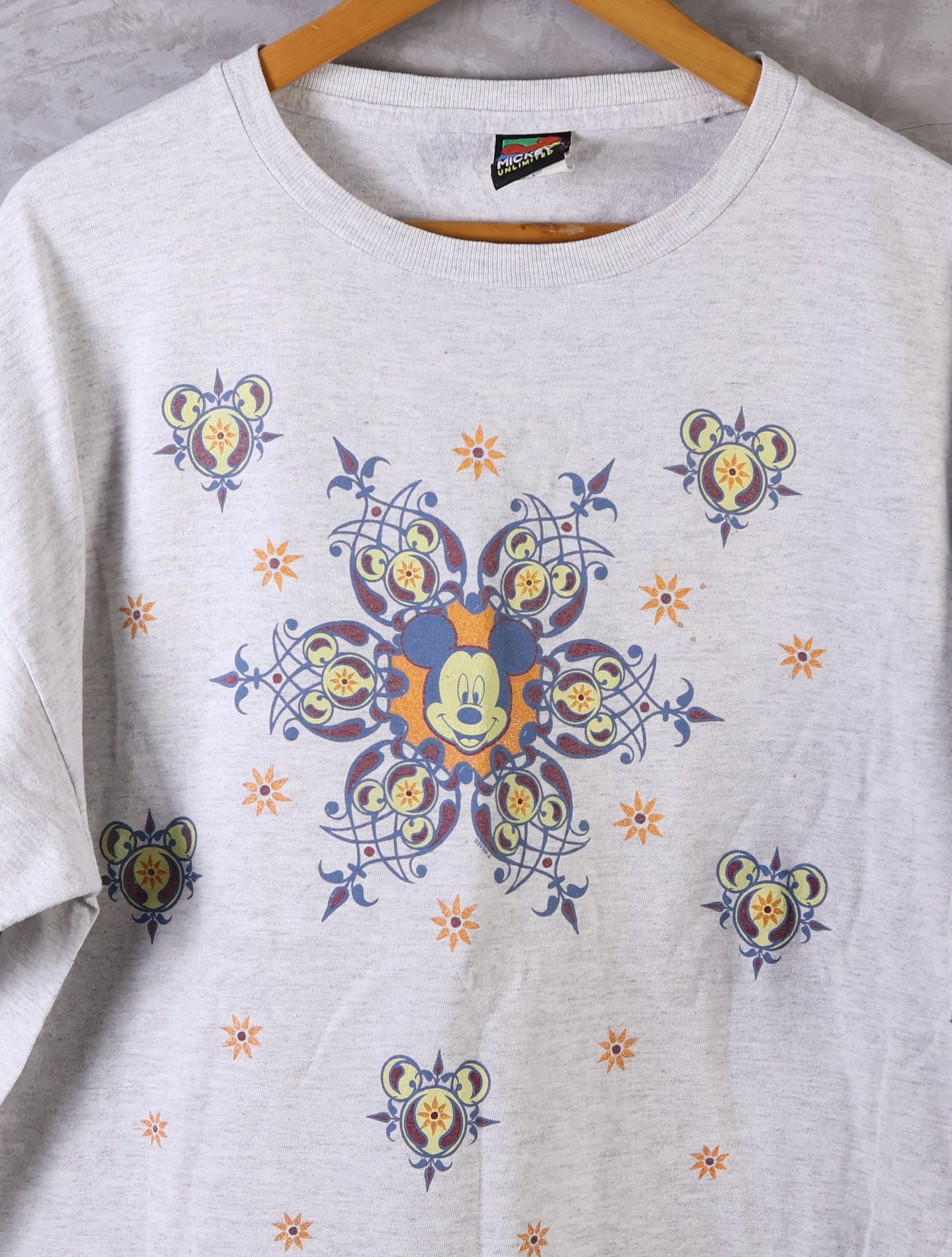 Mickey Mouse Vintage 90s Disney Mickey Mandala Tee XL Size US XL / EU 56 / 4 - 2 Thumbnail