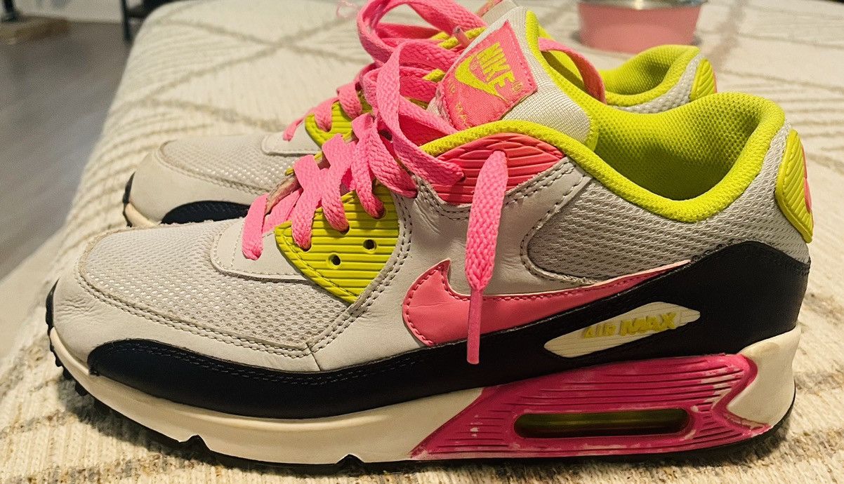 Nike AIR MAX 90 GS 'PINK GLOW VENOM GREEN Size US 8 / EU 41 - 1 Thumbnail