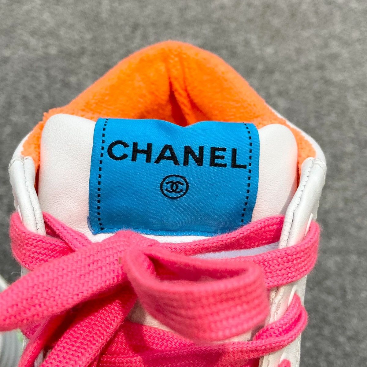 Chanel Chanel white leather low-top sneakers Size US 8.5 / EU 41-42 - 7 Thumbnail