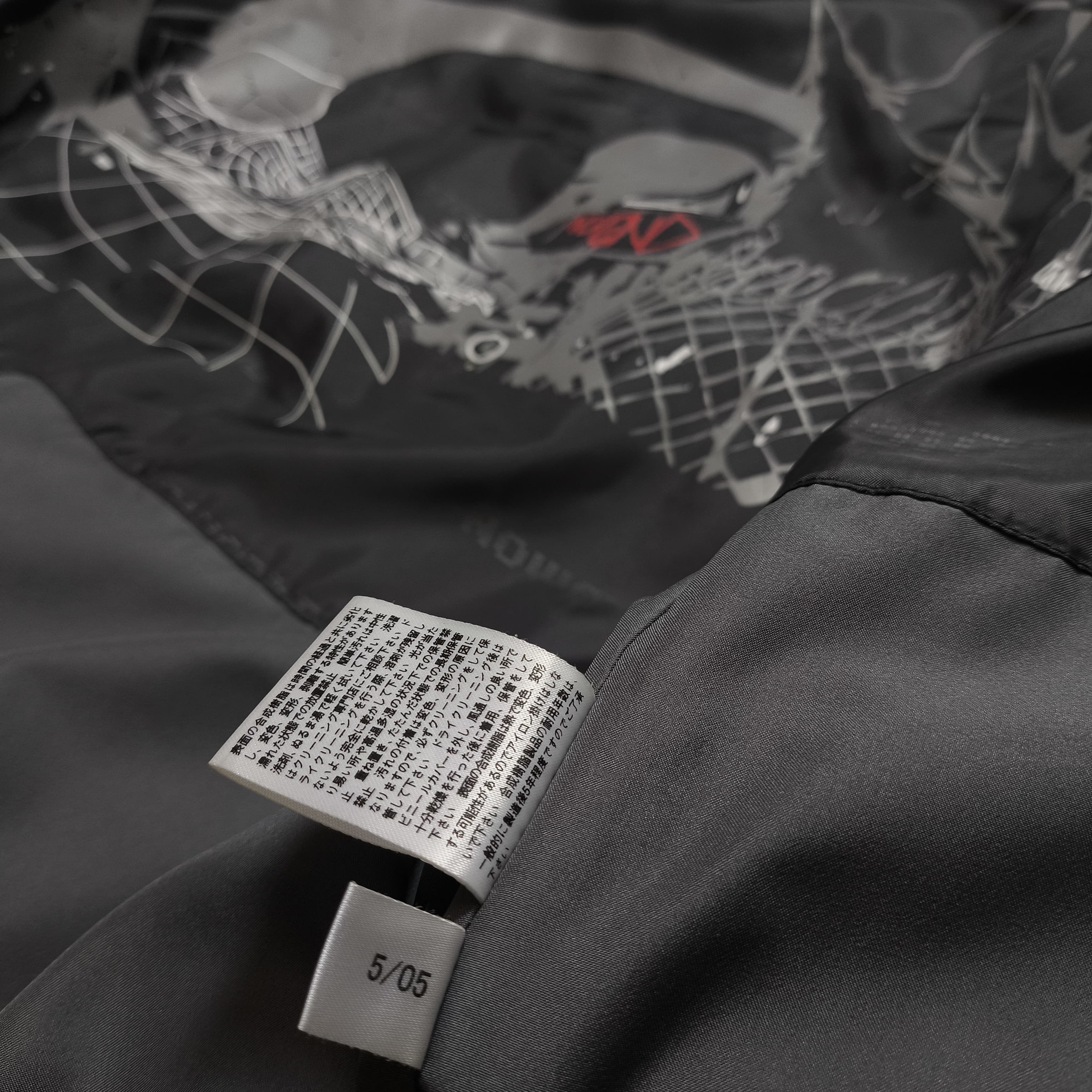 Salomon Vintage Salomon 3D Panelled 90's Technical Down Jacket Size US L / EU 52-54 / 3 - 19 Thumbnail