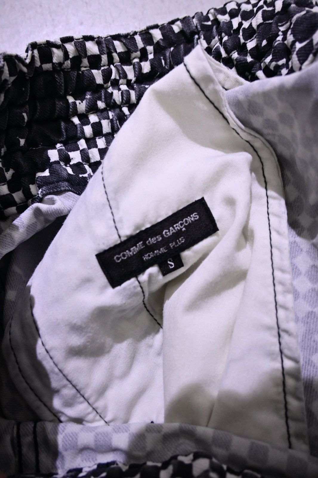Comme des Garcons Homme Plus Comme Des Garcons Homme Plus SS2011 runway skull shorts Size US 32 / EU 48 - 10 Thumbnail