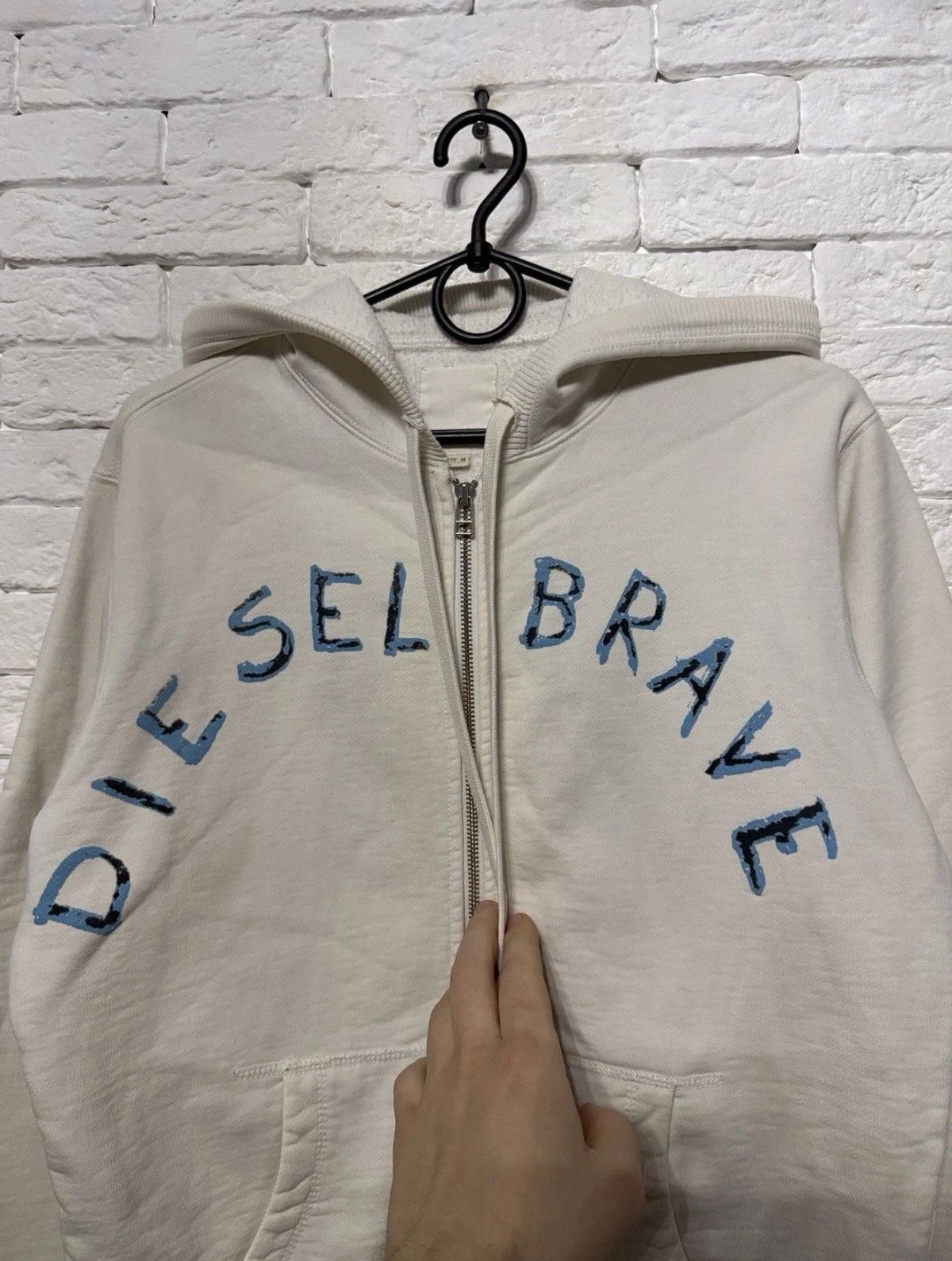 Diesel Diesel Huge Graphic Logo Full Zip Hoodie Diesel Brave Sz M Size US M / EU 48-50 / 2 - 3 Thumbnail