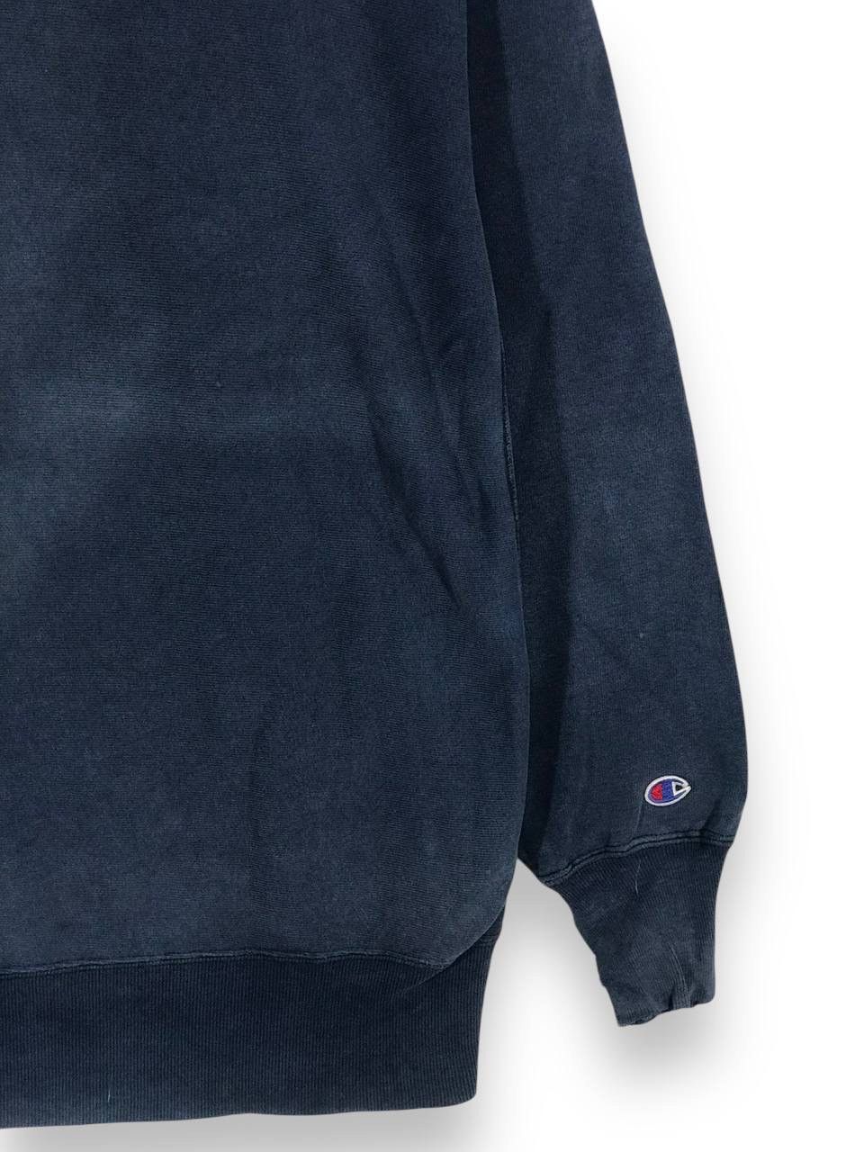 Champion vintage champion reverse weave distressed design Size US XL / EU 56 / 4 - 4 Thumbnail