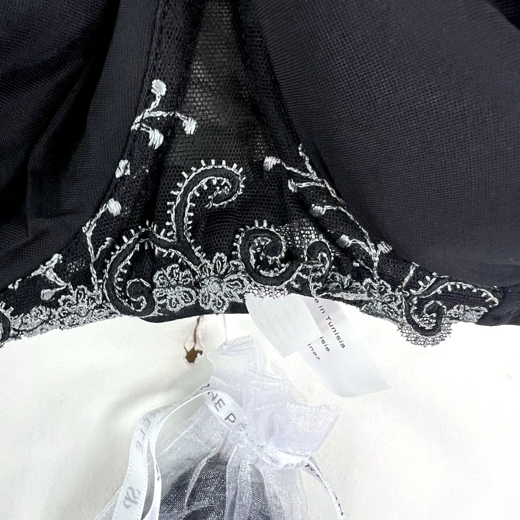 Vintage SIMONE PERELE Delice Bra UnderWire Demi Black 32B Size ONE SIZE - 2 Thumbnail
