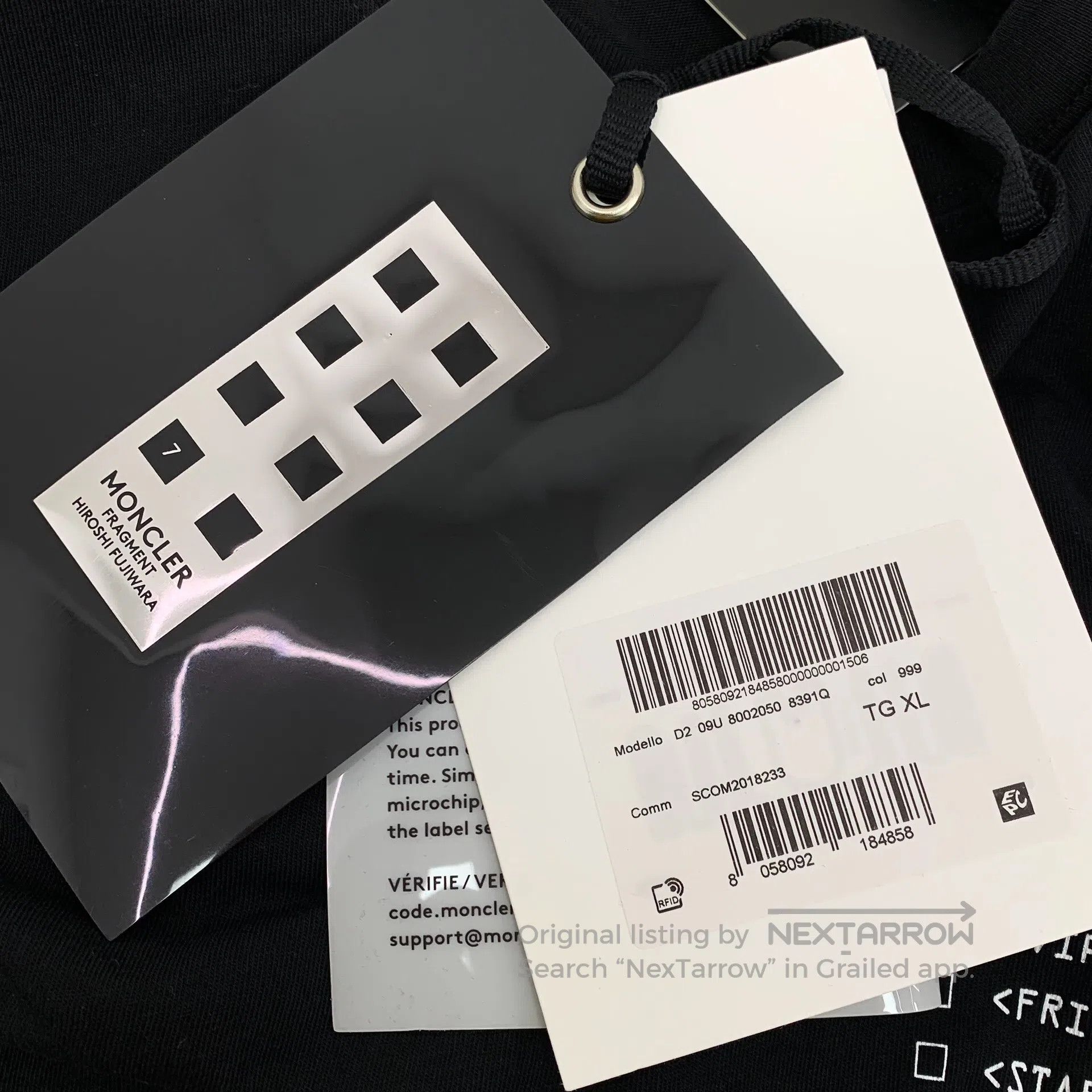 Moncler Moncler Black Letter Printed Cotton Crew Neck Short Sleeve Size US XL / EU 56 / 4 - 8 Thumbnail