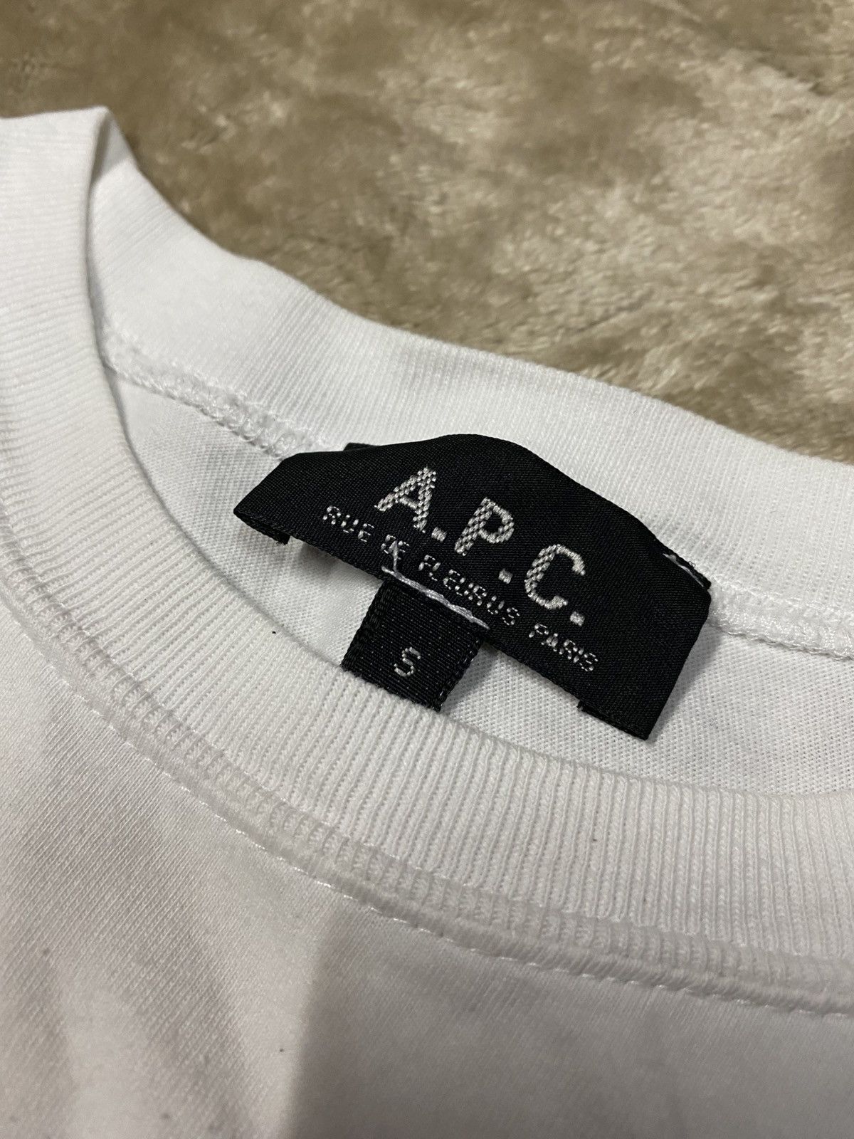 A.P.C. × Designer × Japanese Brand A.P.C. " i dont sound like nobody " Tshirt Size S / US 4 / IT 40 - 3 Thumbnail