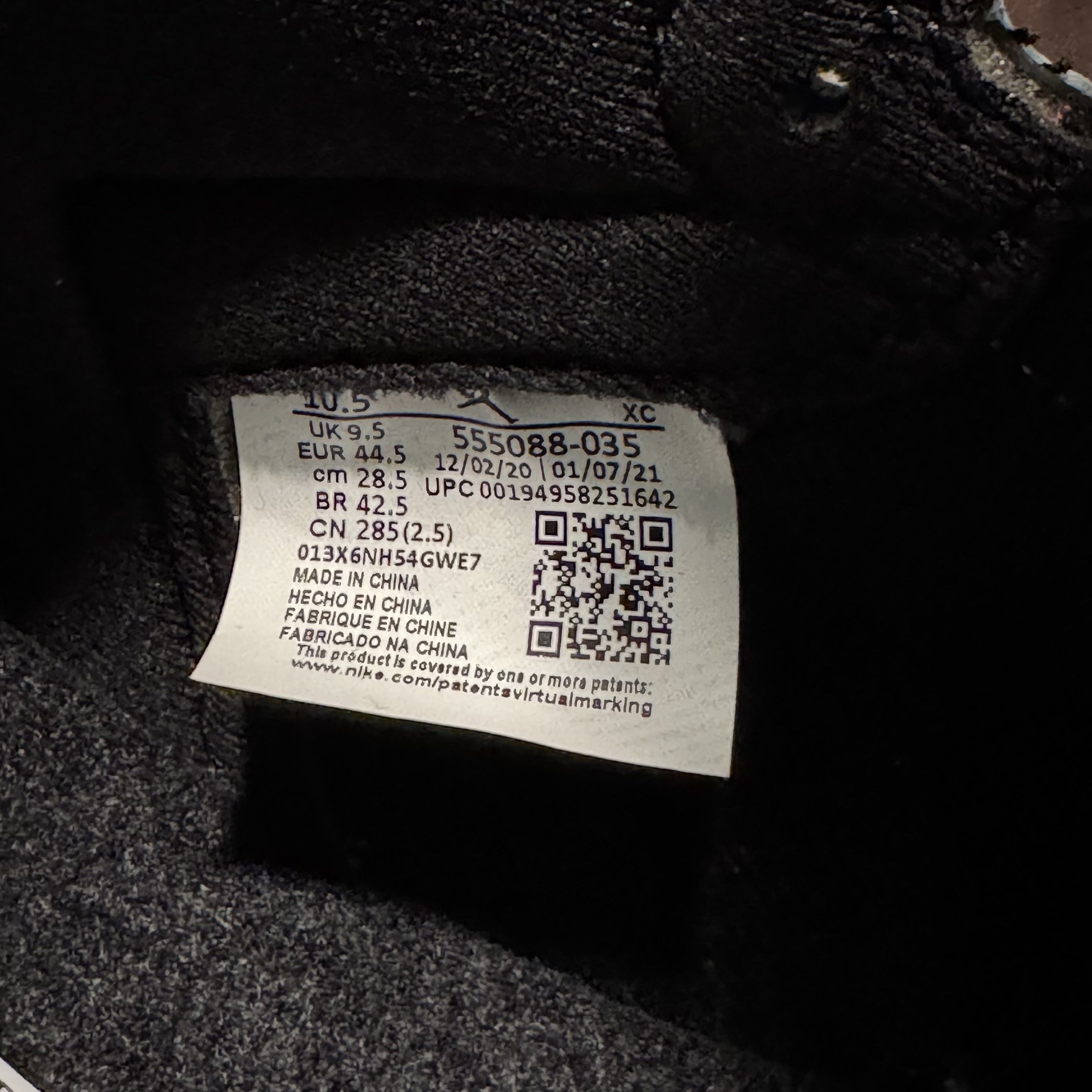 Jordan Brand Air Jordan 1 High Retro OG Size US 10.5 / EU 43-44 - 5 Thumbnail