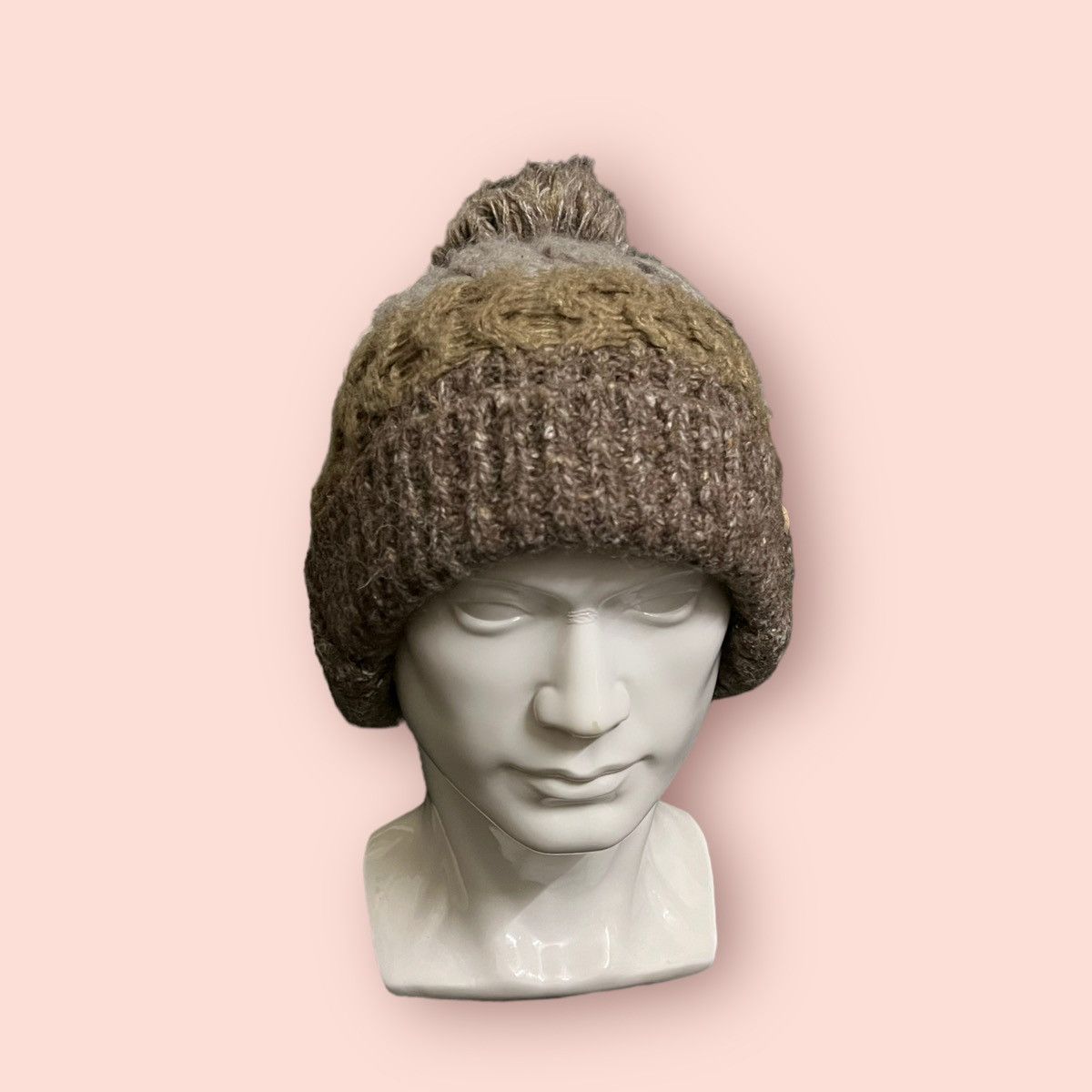 Other VINTAGE JAPAN CABLE KNITTED BEANIE VIVIENNE STYLE DESIGN Size ONE SIZE - 21 Thumbnail