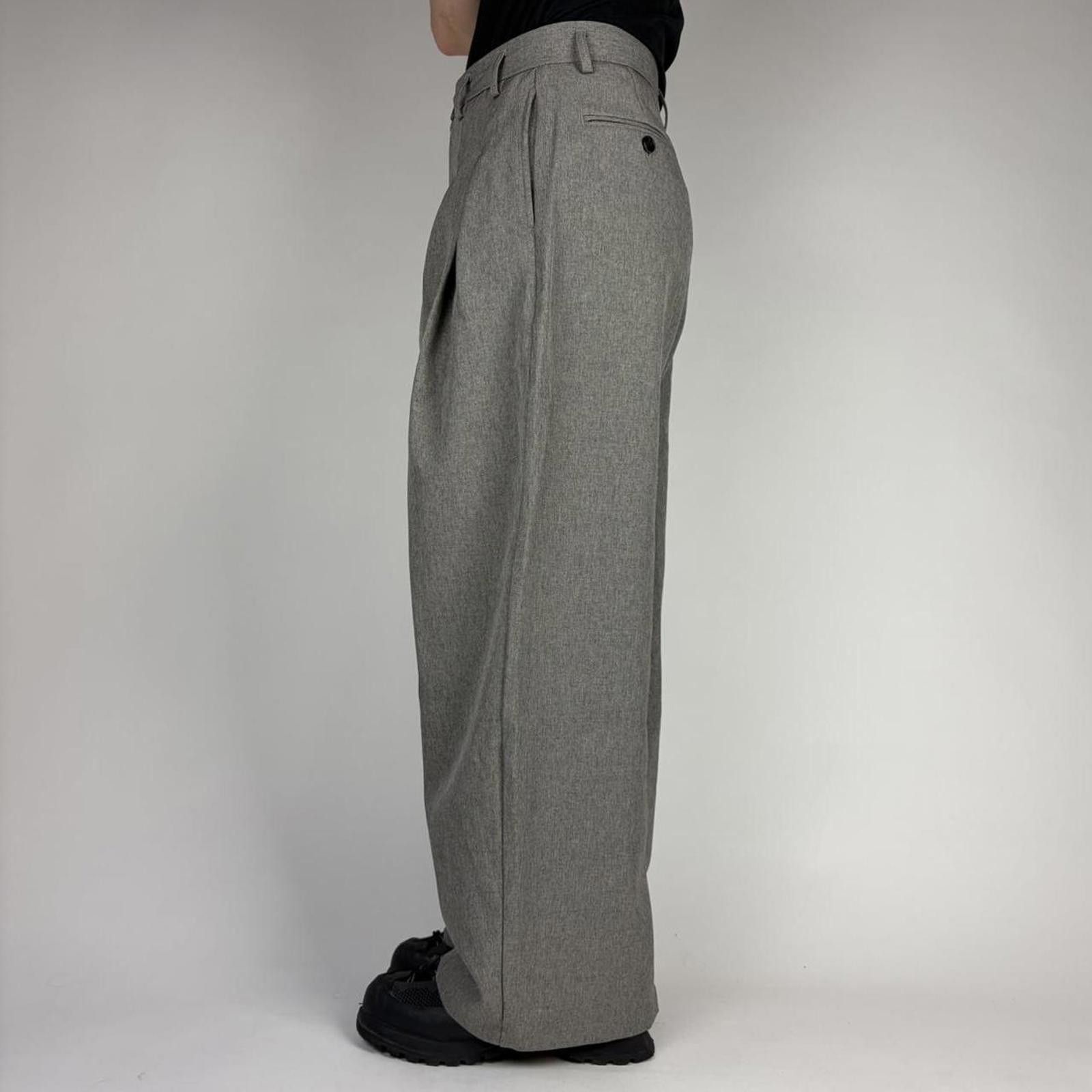Other Taupe Textured Wide Leg Pleated Trousers Size US 33 - 4 Thumbnail