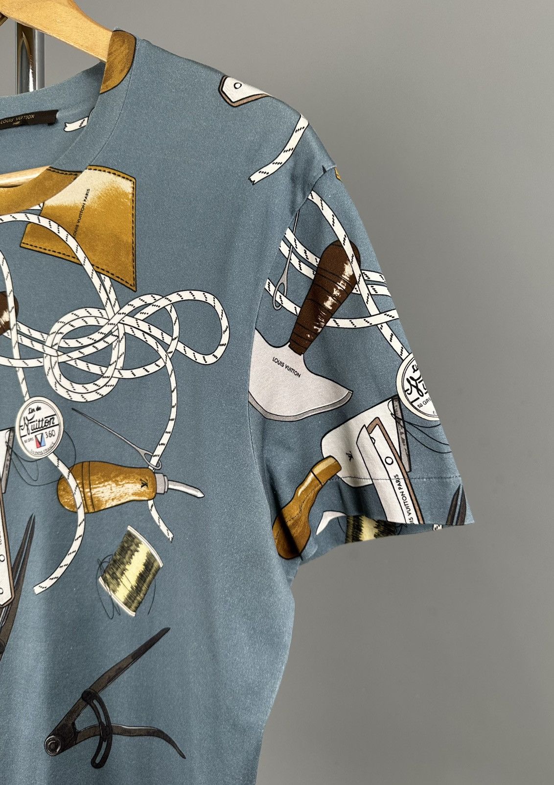 Louis Vuitton Louis Vuitton - “Tools” All Over Print Short Sleeve Shirt Size US S / EU 44-46 / 1 - 7 Thumbnail