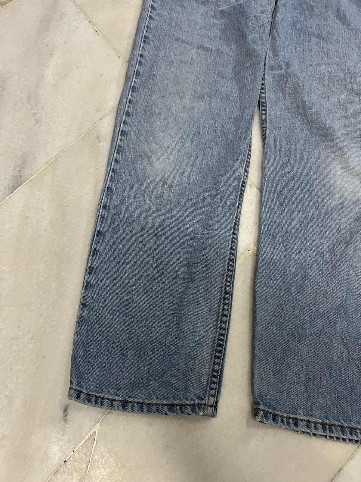 Levi's × Levi's Vintage Clothing × Vintage Vintage Levis 550 Light Wash Jean Size US 30 / EU 46 - 4 Thumbnail