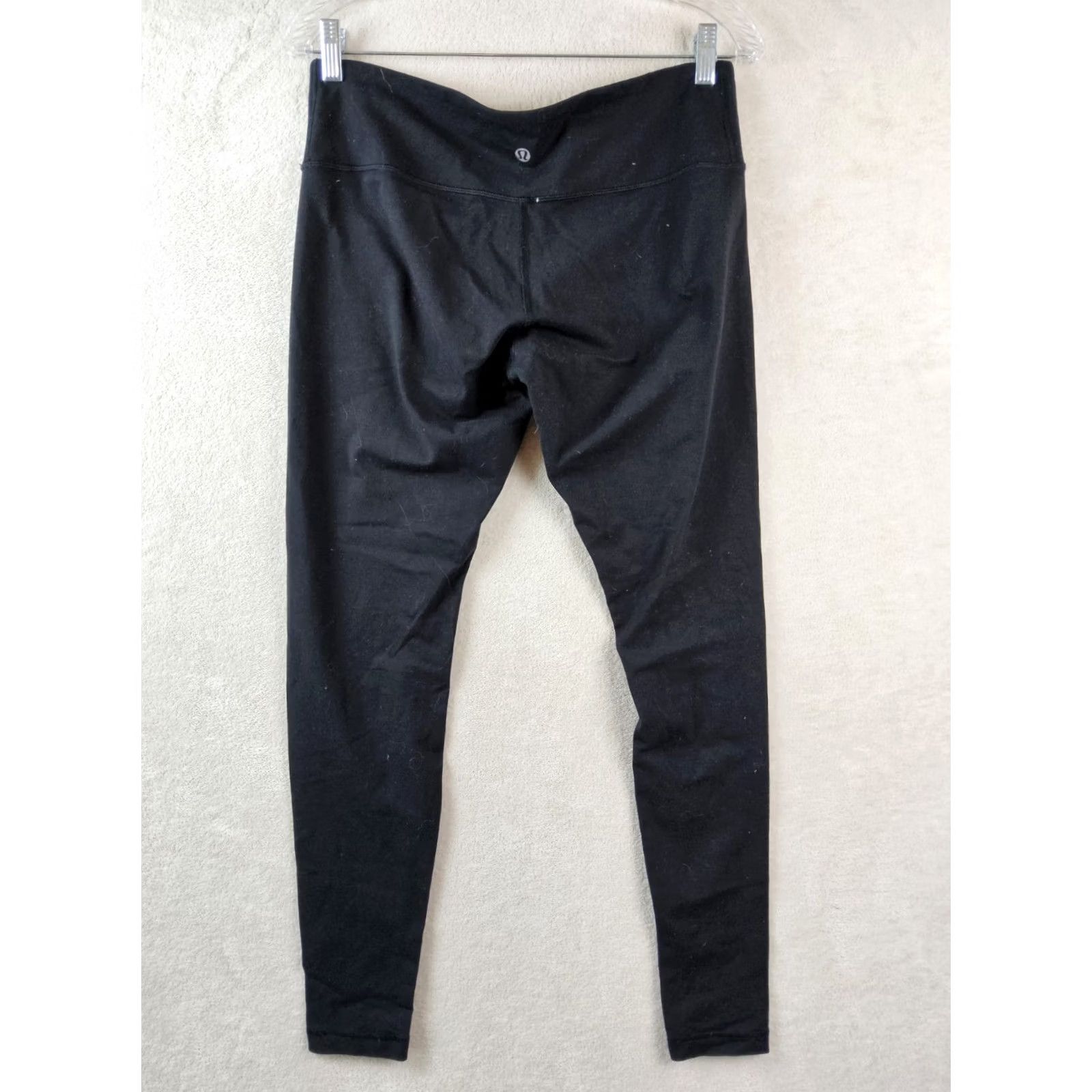 Lululemon Lululemon Women’s Leggings Skinny Ankle Black 8 Athletic Activewear Yoga Gym & Training Run & Jogging Inseam 27" Regular Size Type Pull On Season All Size 30" / US 8 / IT 44 - 2 Thumbnail
