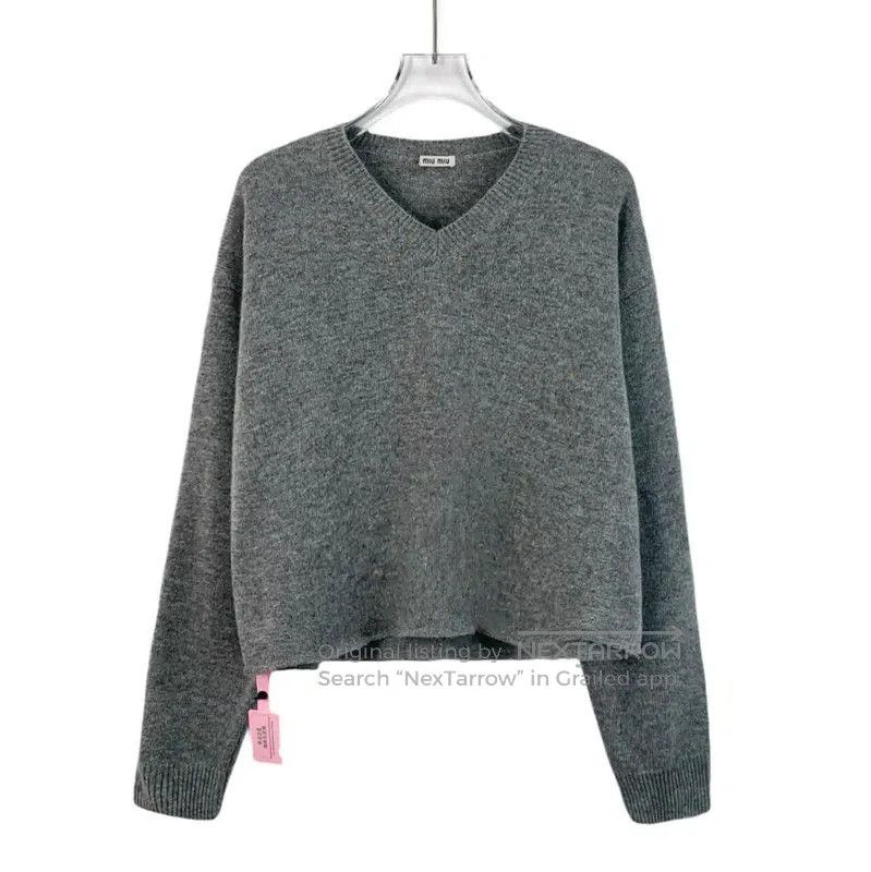 Miu Miu Miu Miu Gray Women's Sweater . Size M / US 6-8 / IT 42-44 - 1 Thumbnail