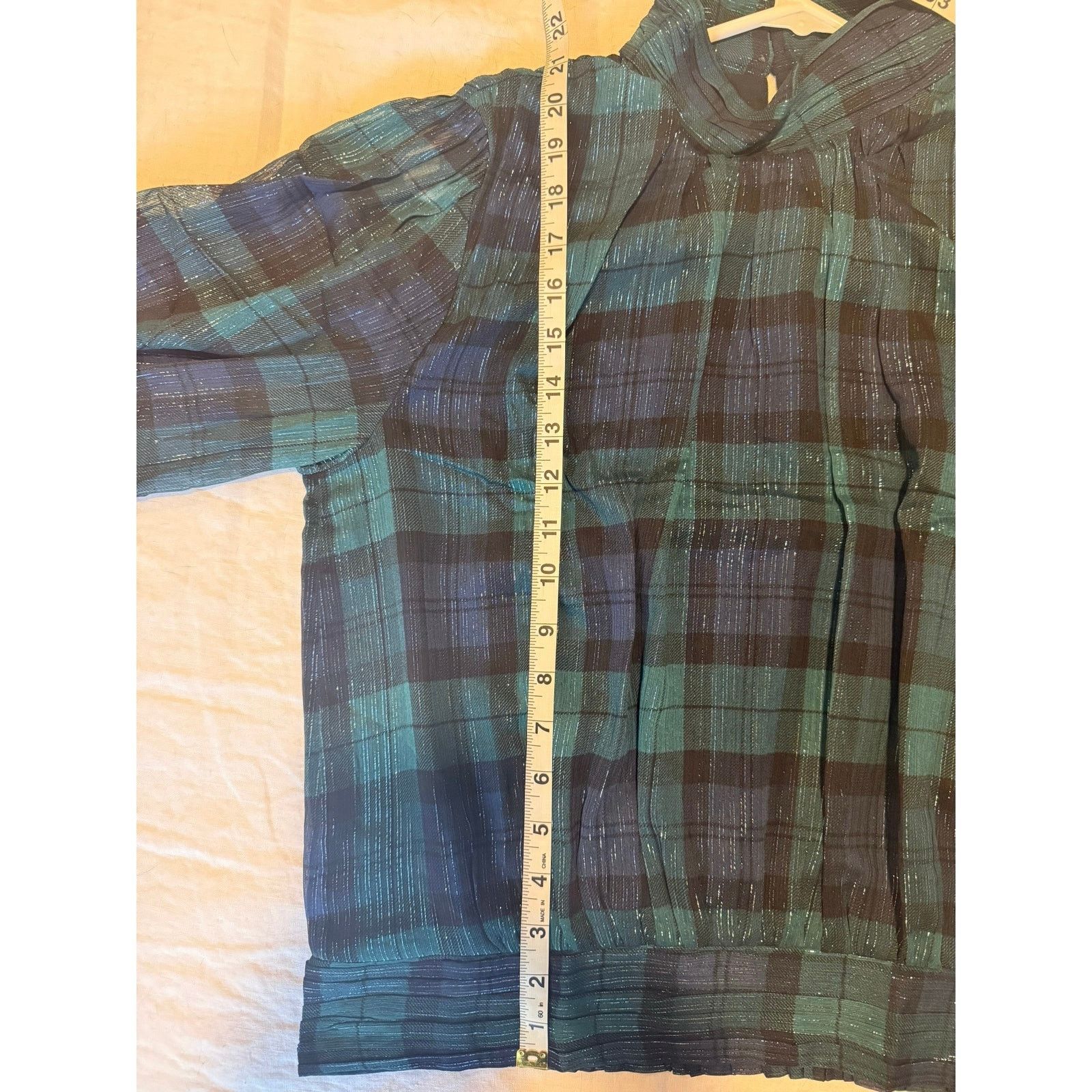 Ann Taylor Ann Taylor Petite Tartan Shirred Mock Neck Popover Top Size M / US 6-8 / IT 42-44 - 4 Thumbnail