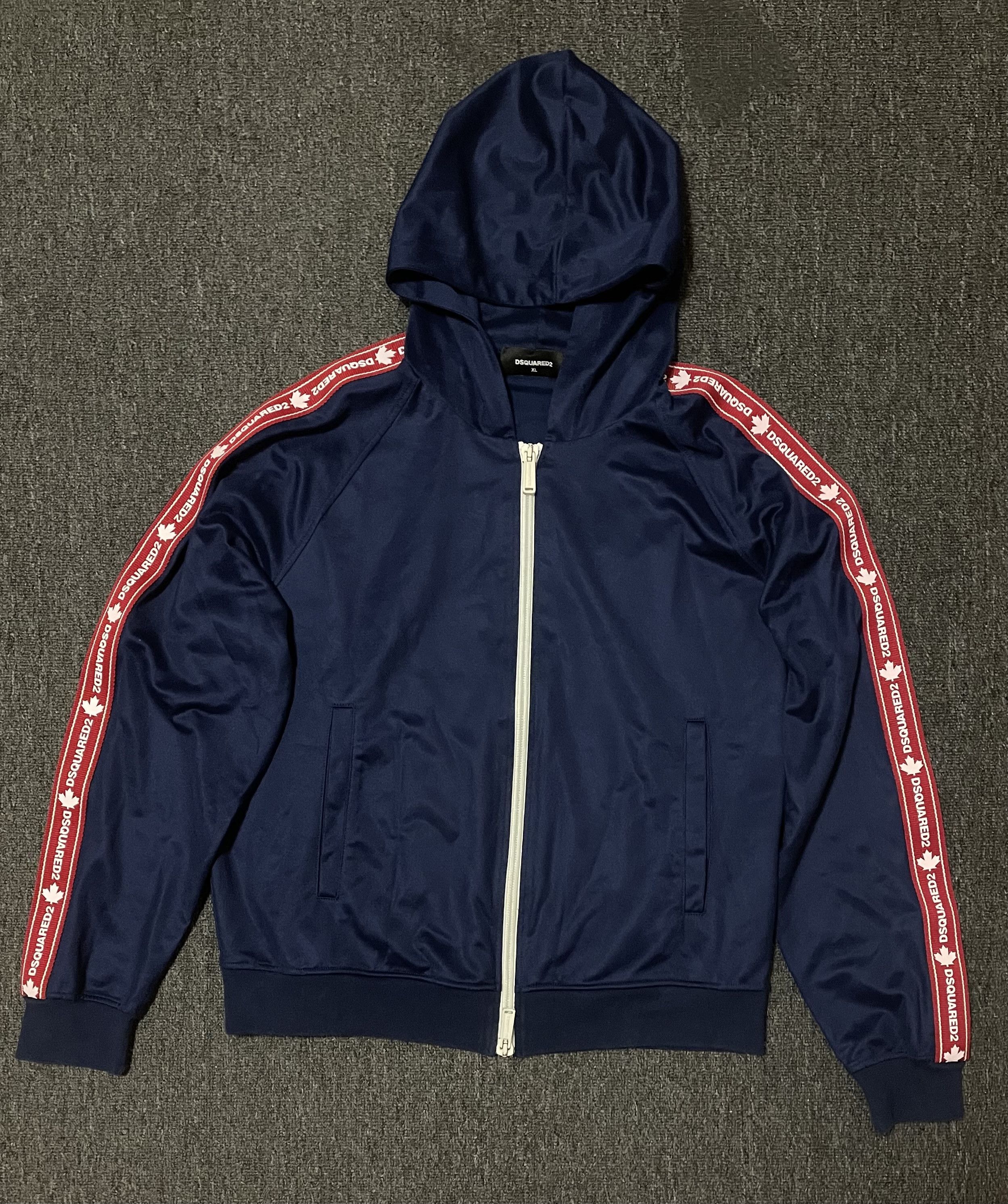 Dsquared2 DSQUARED2 track jacket sweatshirt hoodies size XL Size US XL / EU 56 / 4 - 1 Thumbnail