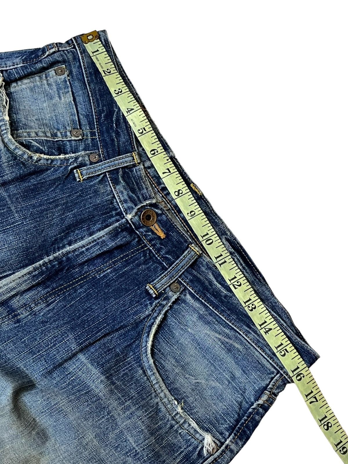Edwin RIP🔥VINTAGE EDWIN 505-Z BUTTON FLY DISTRESSED SELVEDGE DENIM Size US 32 / EU 48 - 14 Thumbnail