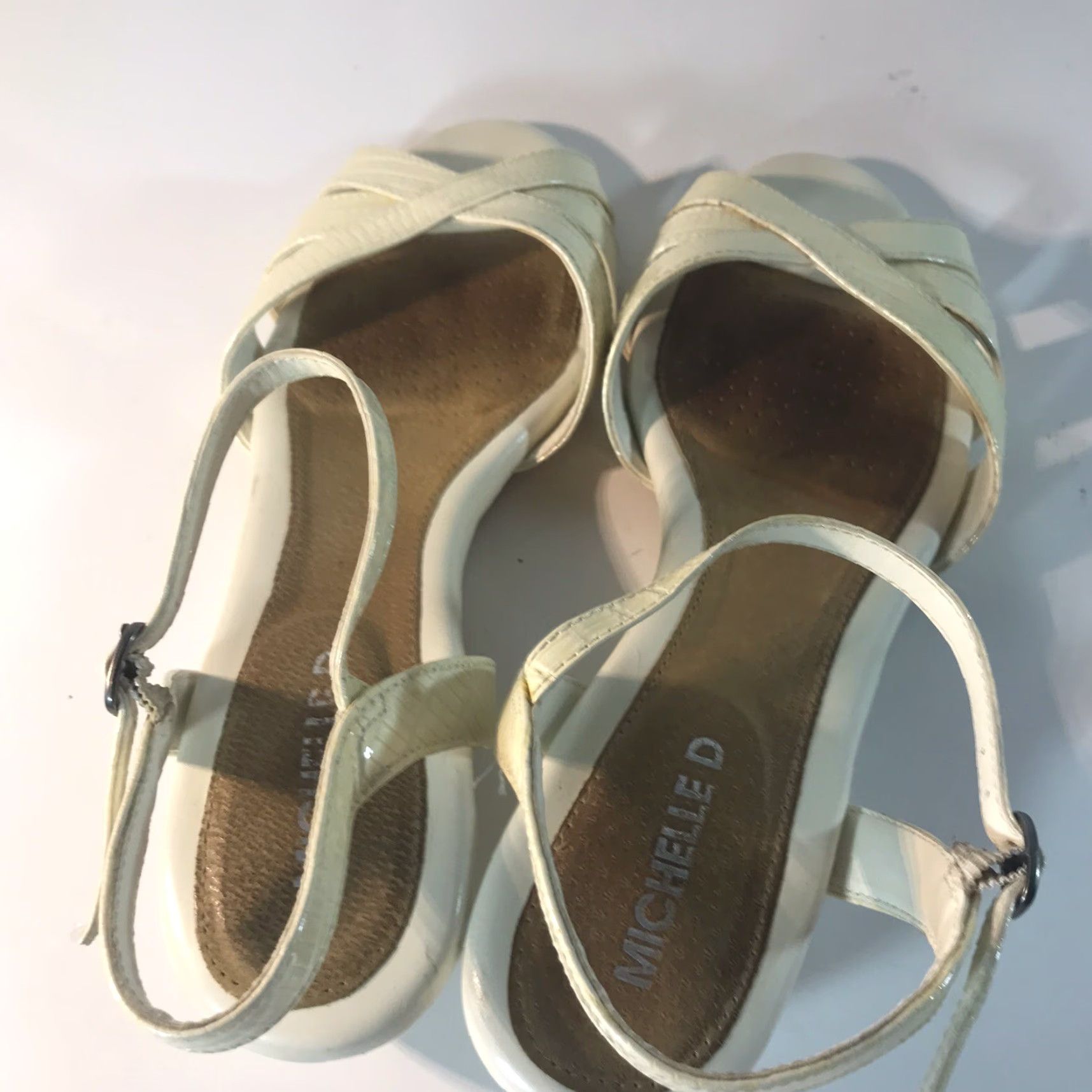 Vintage MICHELLE D Leather Wedges Open Toe Ivory Size 9.5M Womens Strappy 1in Platform Size US 9.5 / IT 39.5 - 3 Thumbnail