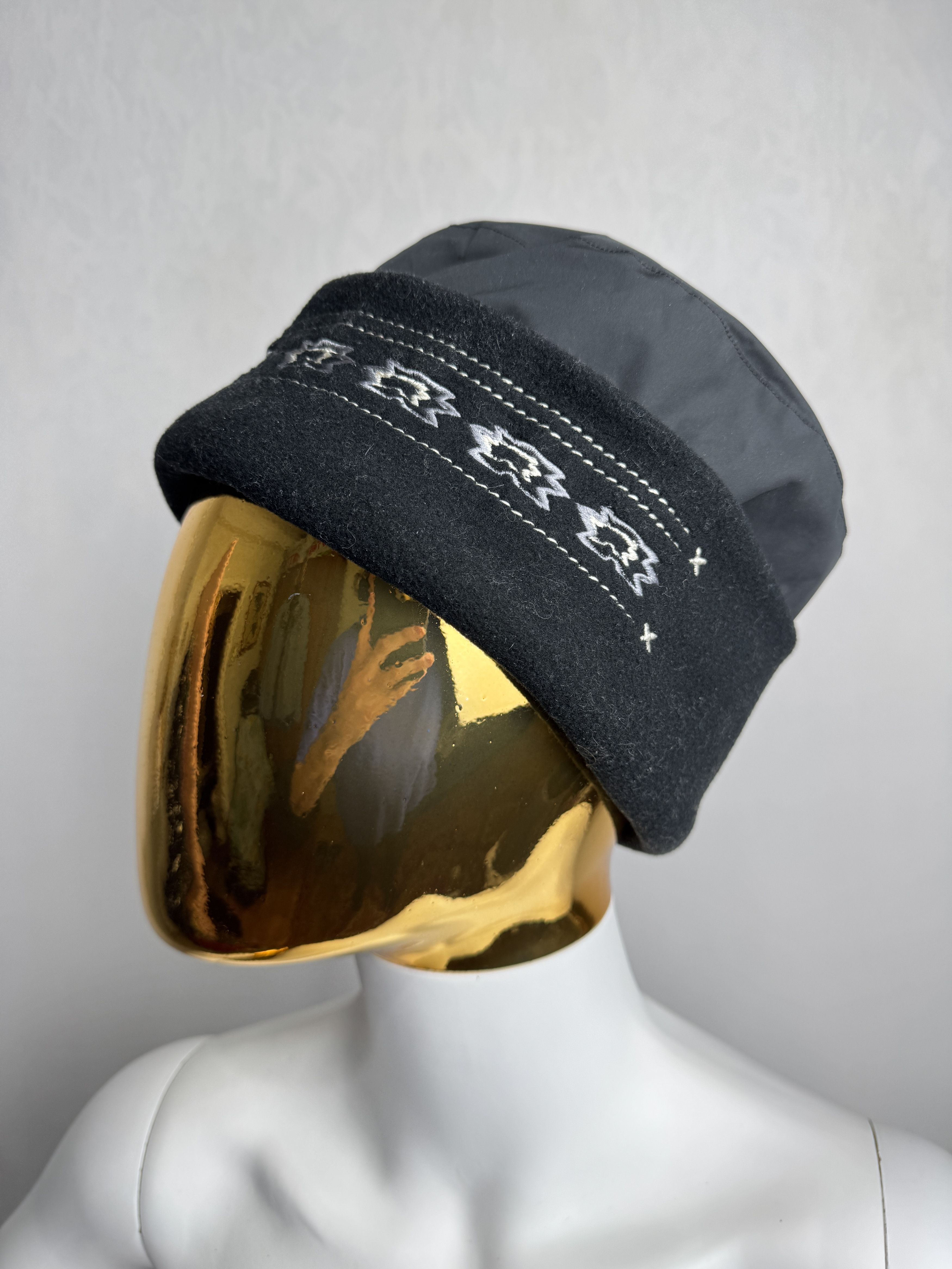 Bogner × Designer BOGNER unisex fleece ski hat Size ONE SIZE - 1 Thumbnail